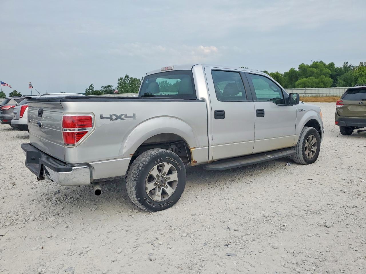2010 Ford F150 Supercrew Silver vin: 1FTEW1E87AFB30185