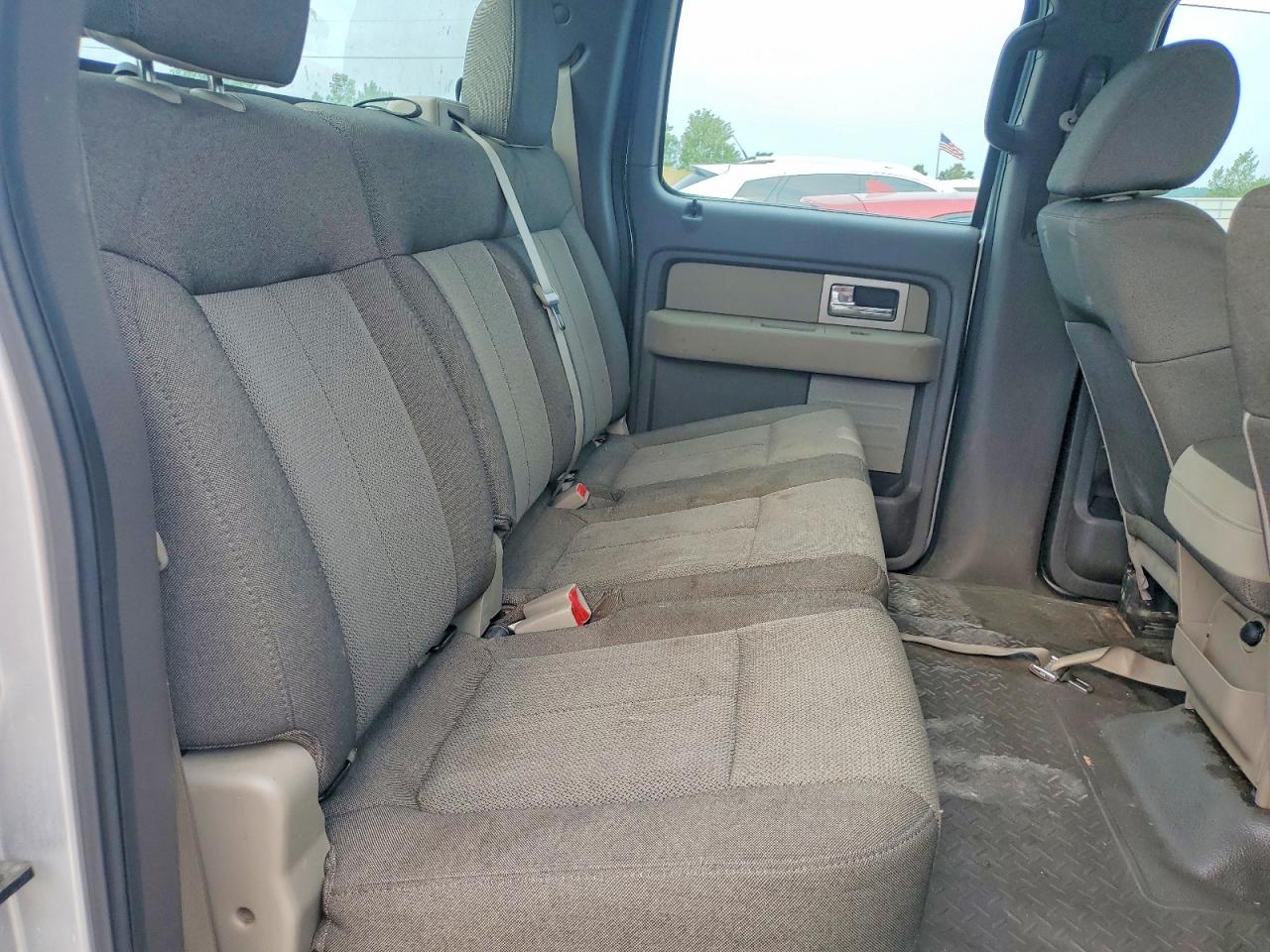 2010 Ford F150 Supercrew Silver vin: 1FTEW1E87AFB30185