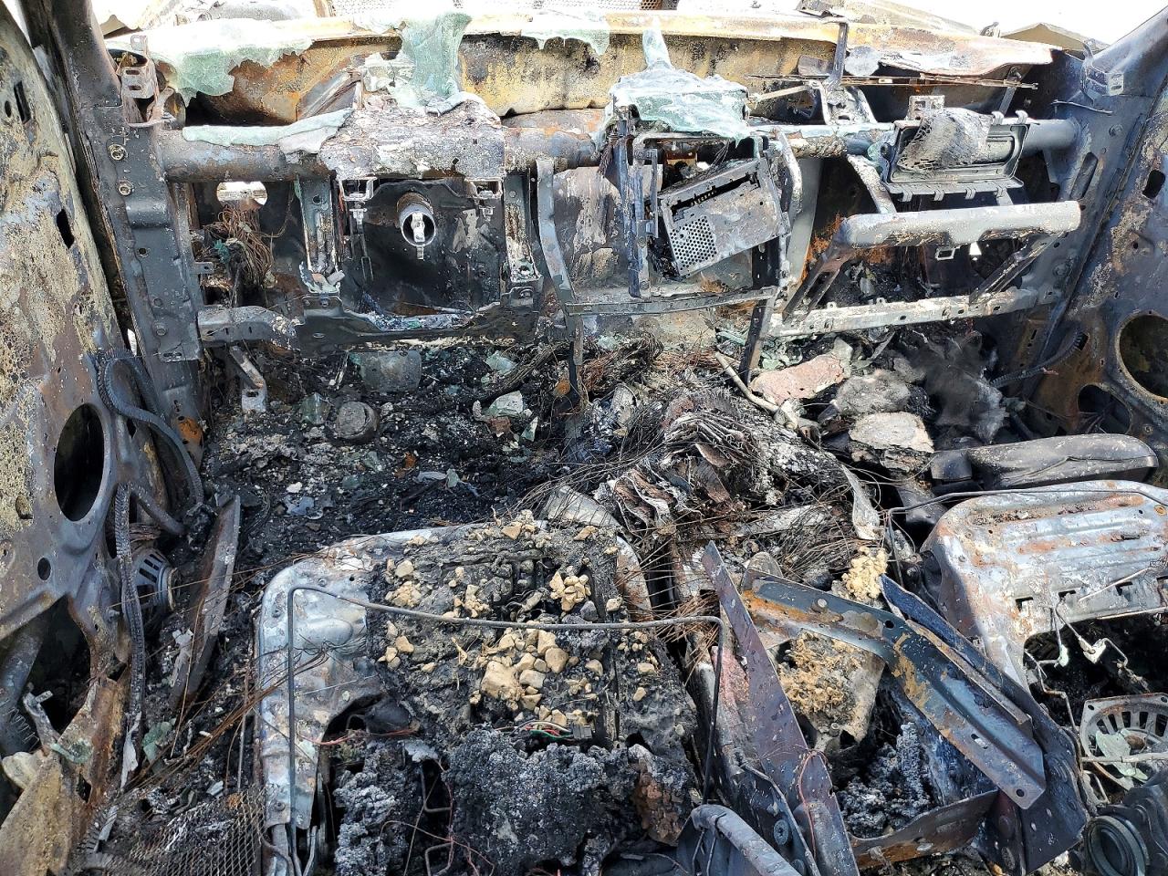 2010 Ford F150 Supercrew Burn vin: 1FTEW1E88AFB09653