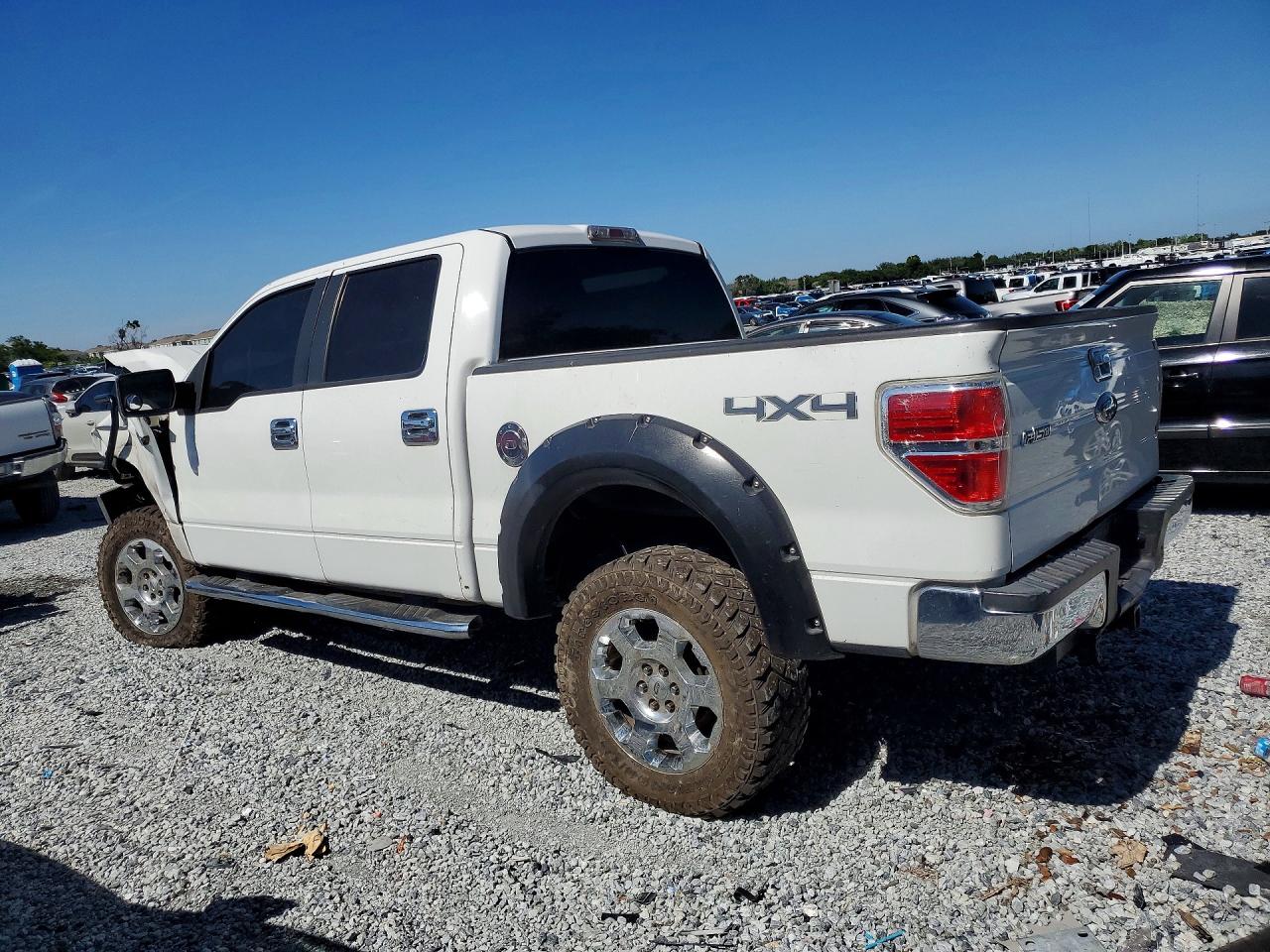 2010 Ford F150 Supercrew White vin: 1FTEW1E88AFB34097