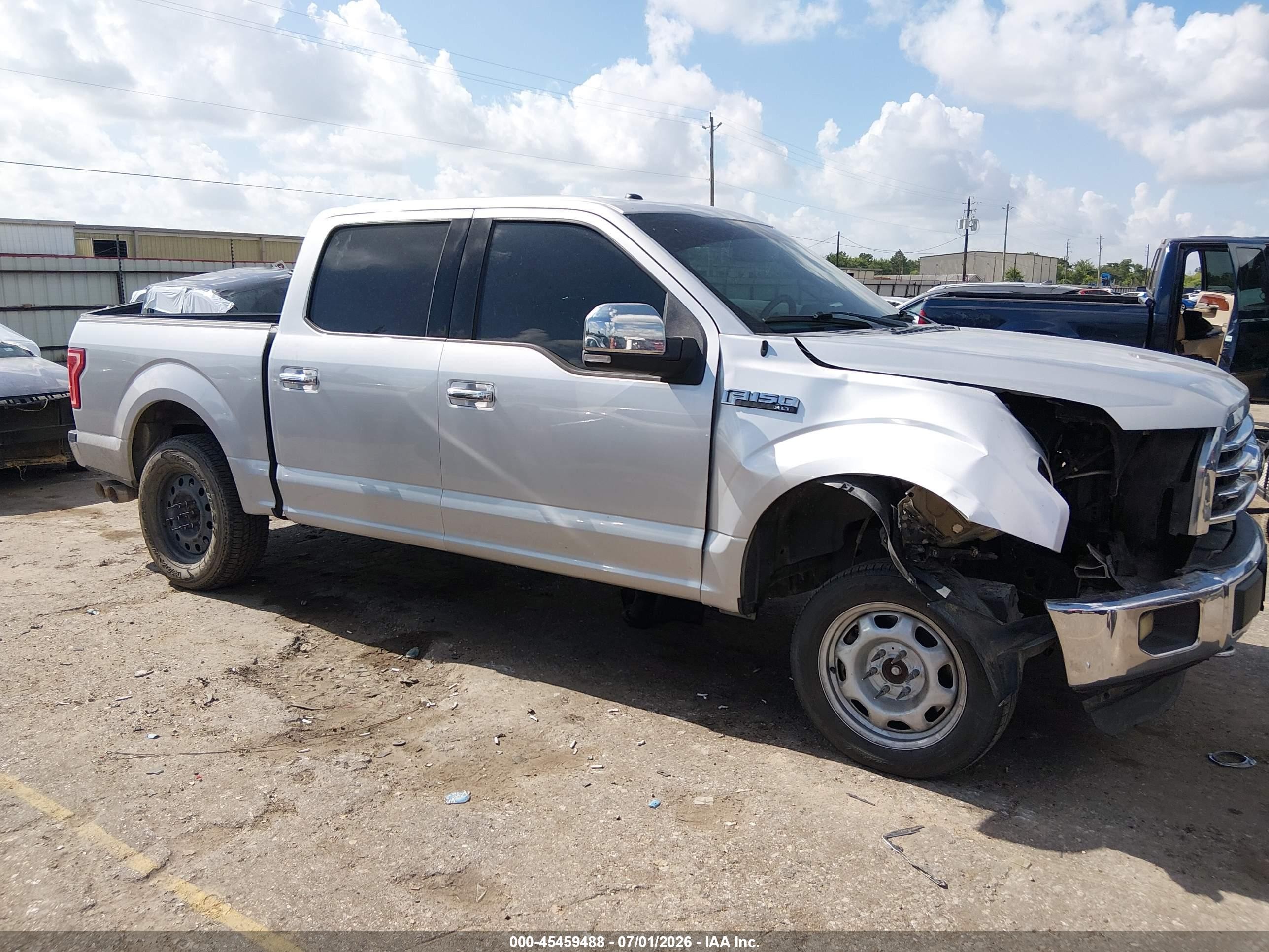 2015 Ford F-150 Xlt Silver vin: 1FTEW1E88FFA53902