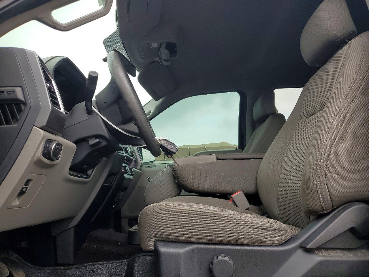 2015 Ford F150 Supercrew Black vin: 1FTEW1E89FKE94333