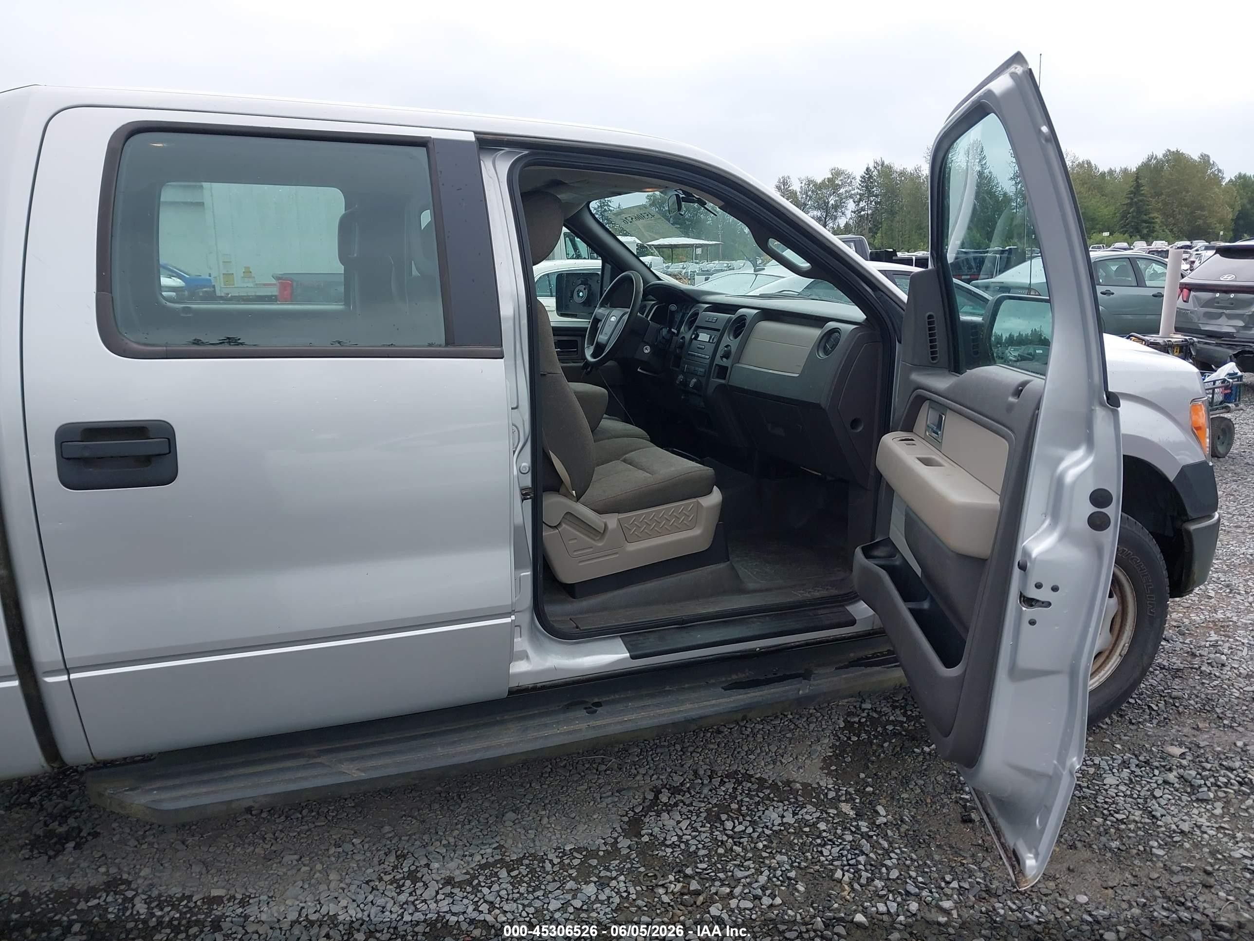2010 Ford F-150 Xl/xlt Gray vin: 1FTEW1E8XAFB68252