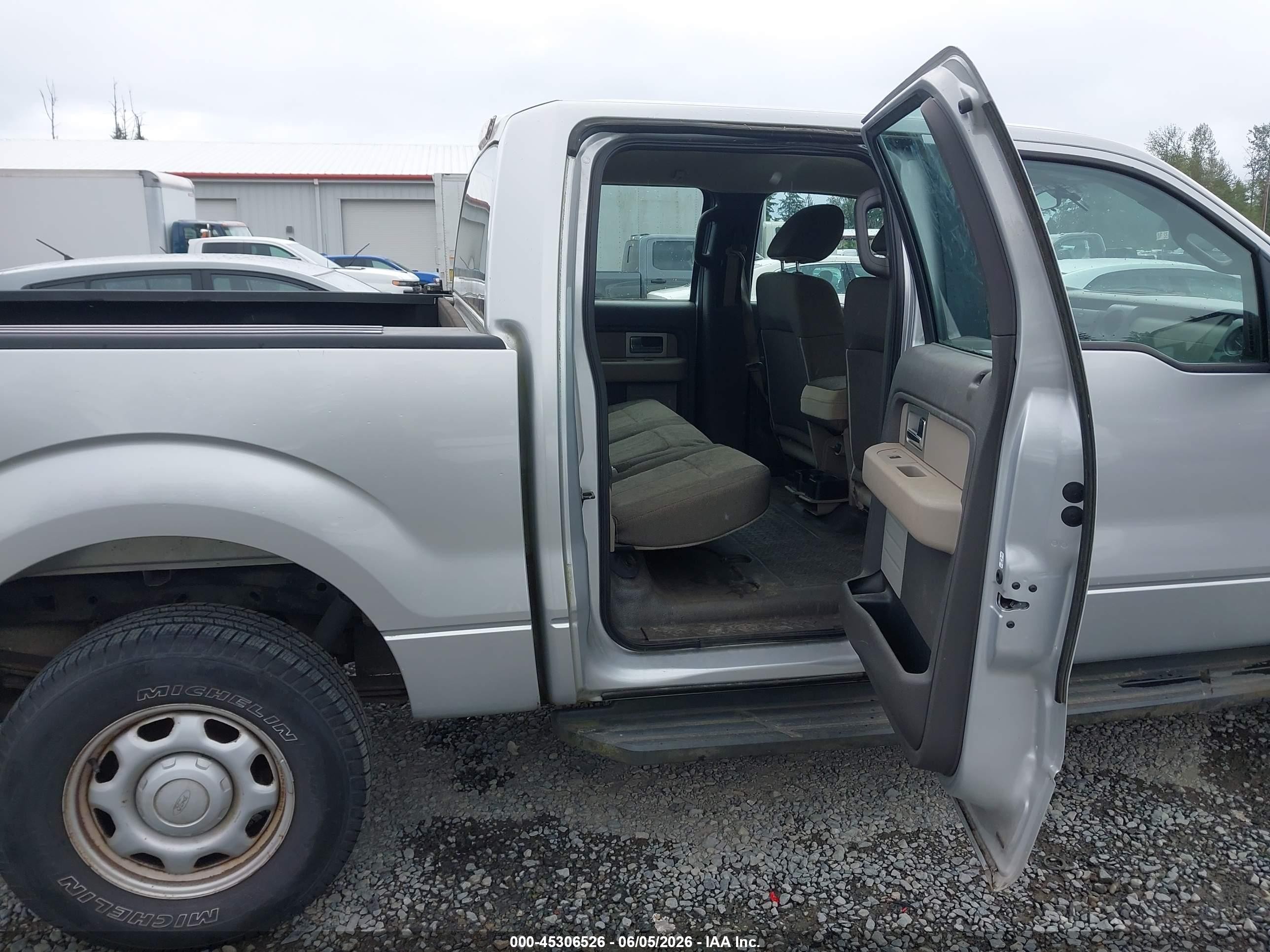 2010 Ford F-150 Xl/xlt Gray vin: 1FTEW1E8XAFB68252