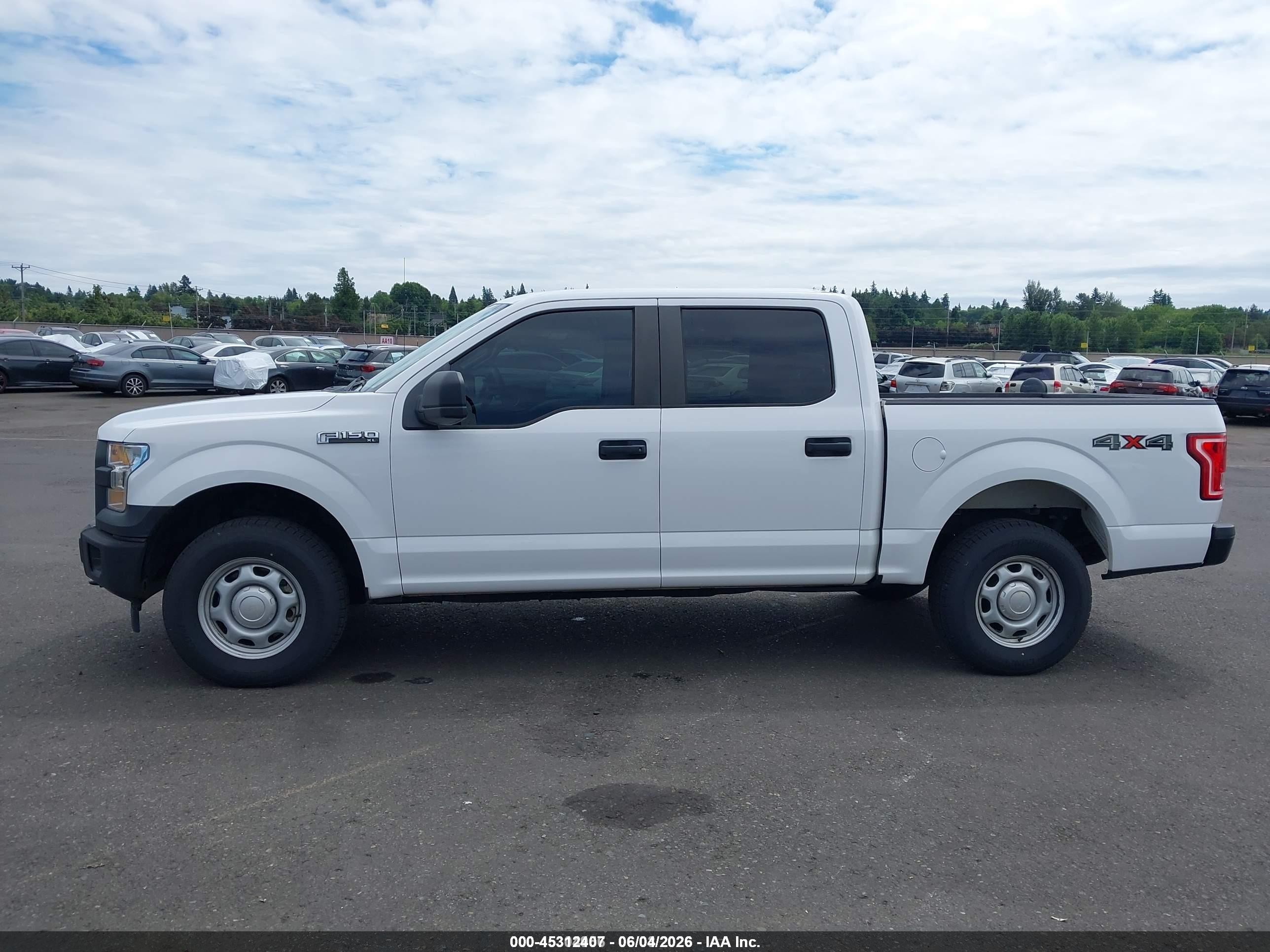 2017 Ford F-150 Xl White vin: 1FTEW1E8XHKE26349