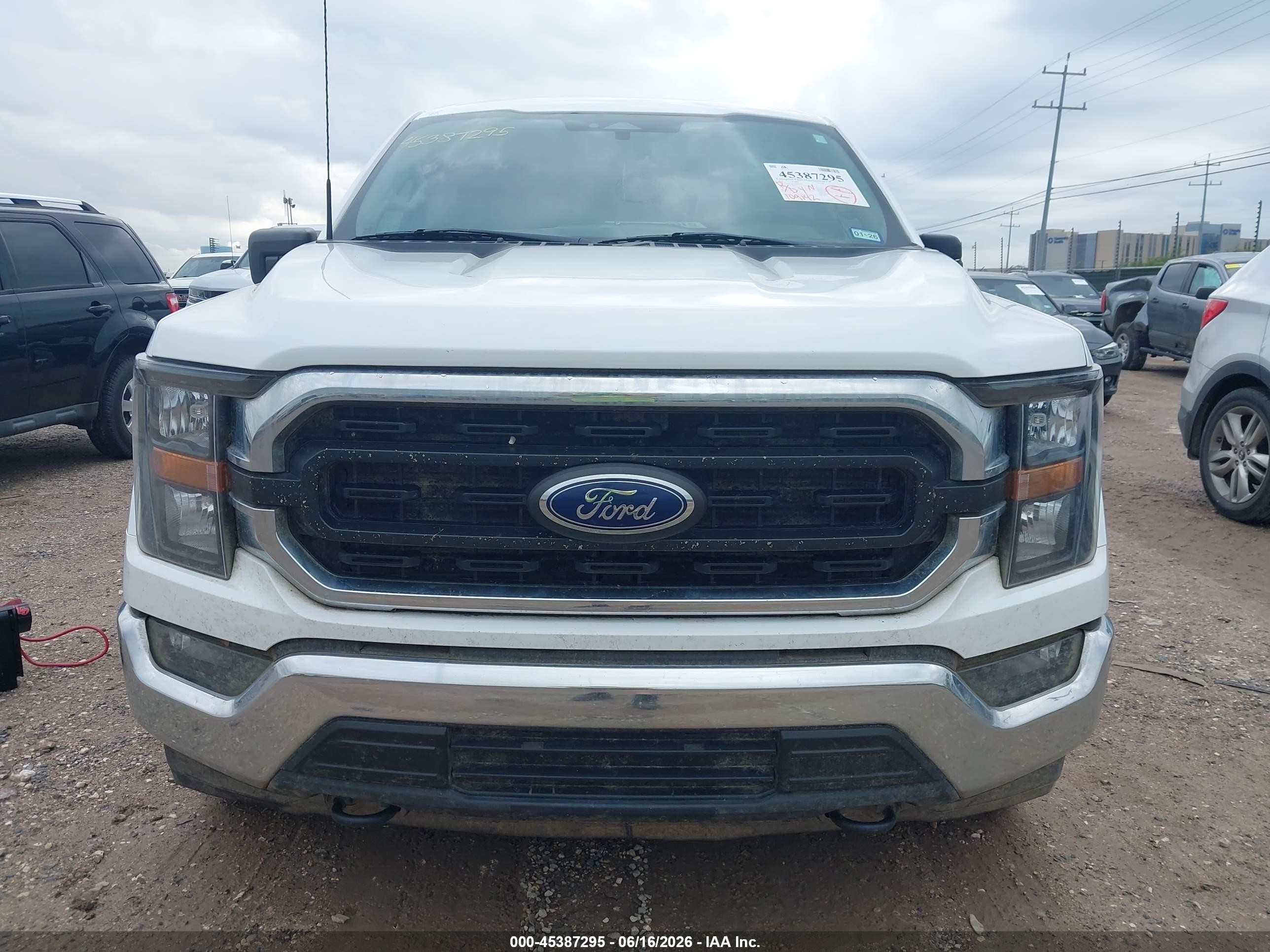 2023 Ford F-150 Xlt White vin: 1FTEW1EB2PKD33755