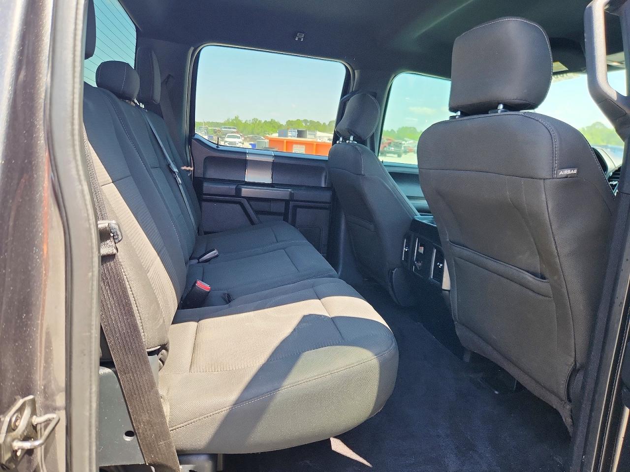 2015 Ford F150 Supercrew Gray vin: 1FTEW1EF0FFC68902