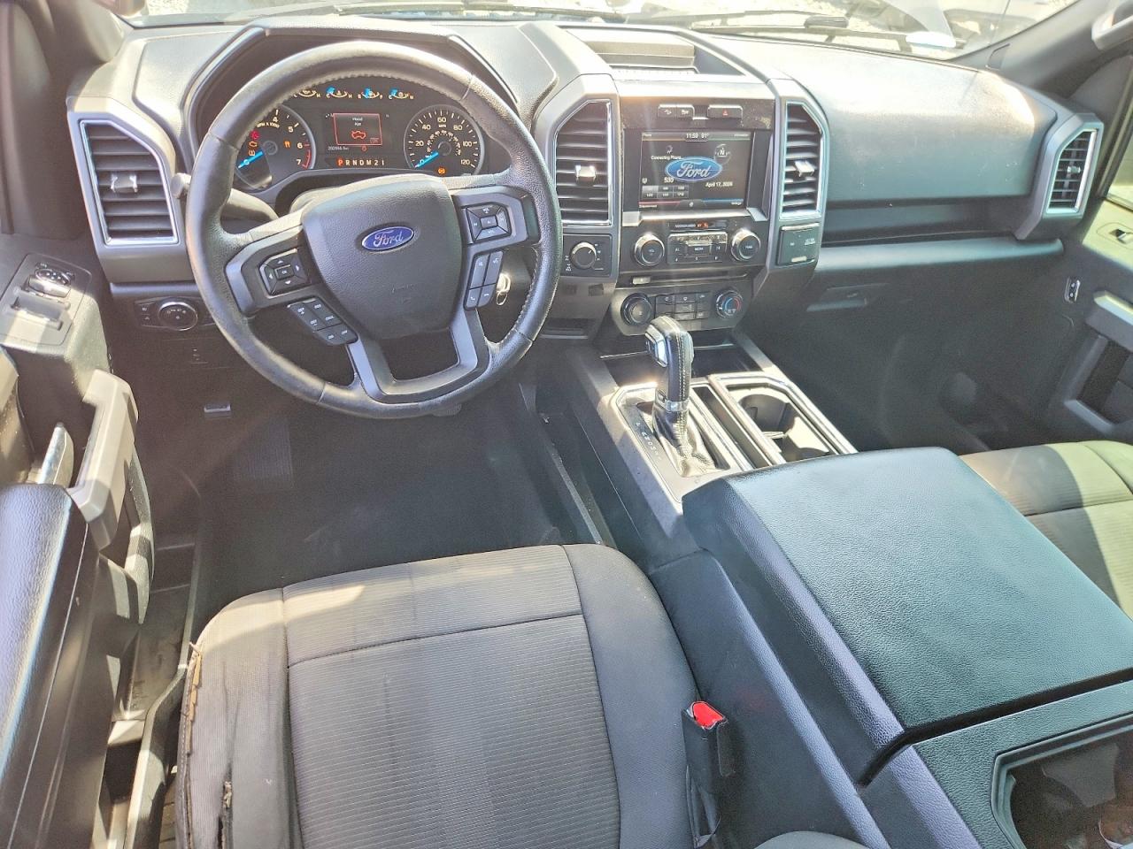 2015 Ford F150 Supercrew Gray vin: 1FTEW1EF0FFC68902