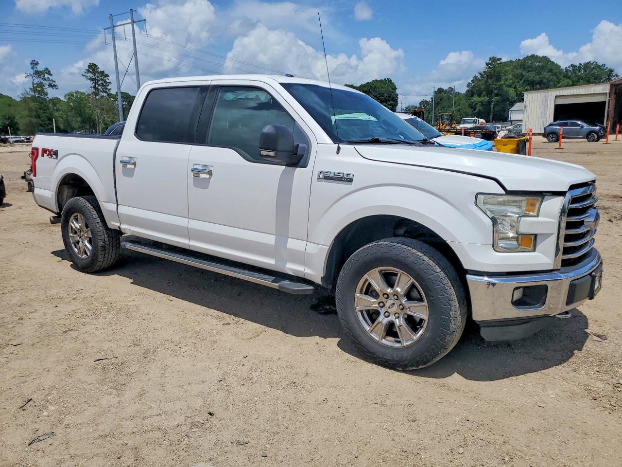 2015 Ford F150 Supercrew White vin: 1FTEW1EF0FKD46635