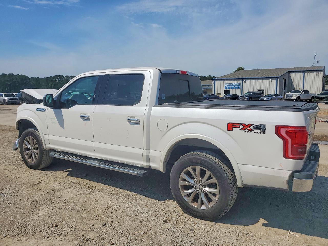 2017 Ford F150 Supercrew White vin: 1FTEW1EF0HKC10055