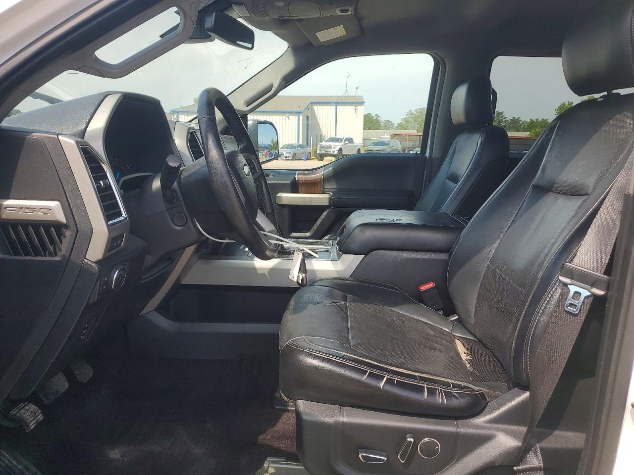 2017 Ford F150 Supercrew White vin: 1FTEW1EF0HKC10055