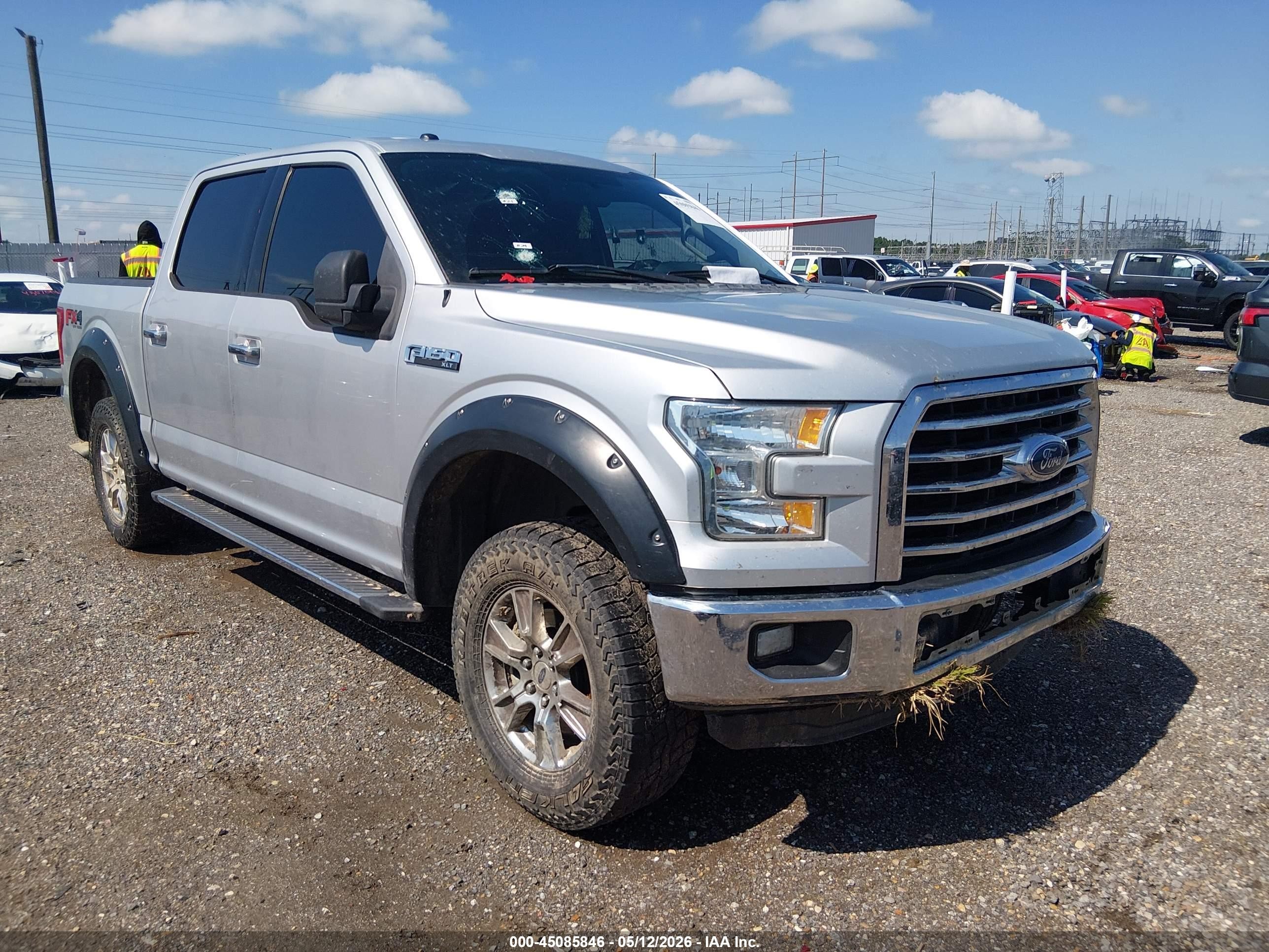 2015 Ford F-150 Xlt Silver vin: 1FTEW1EF1FFA22764