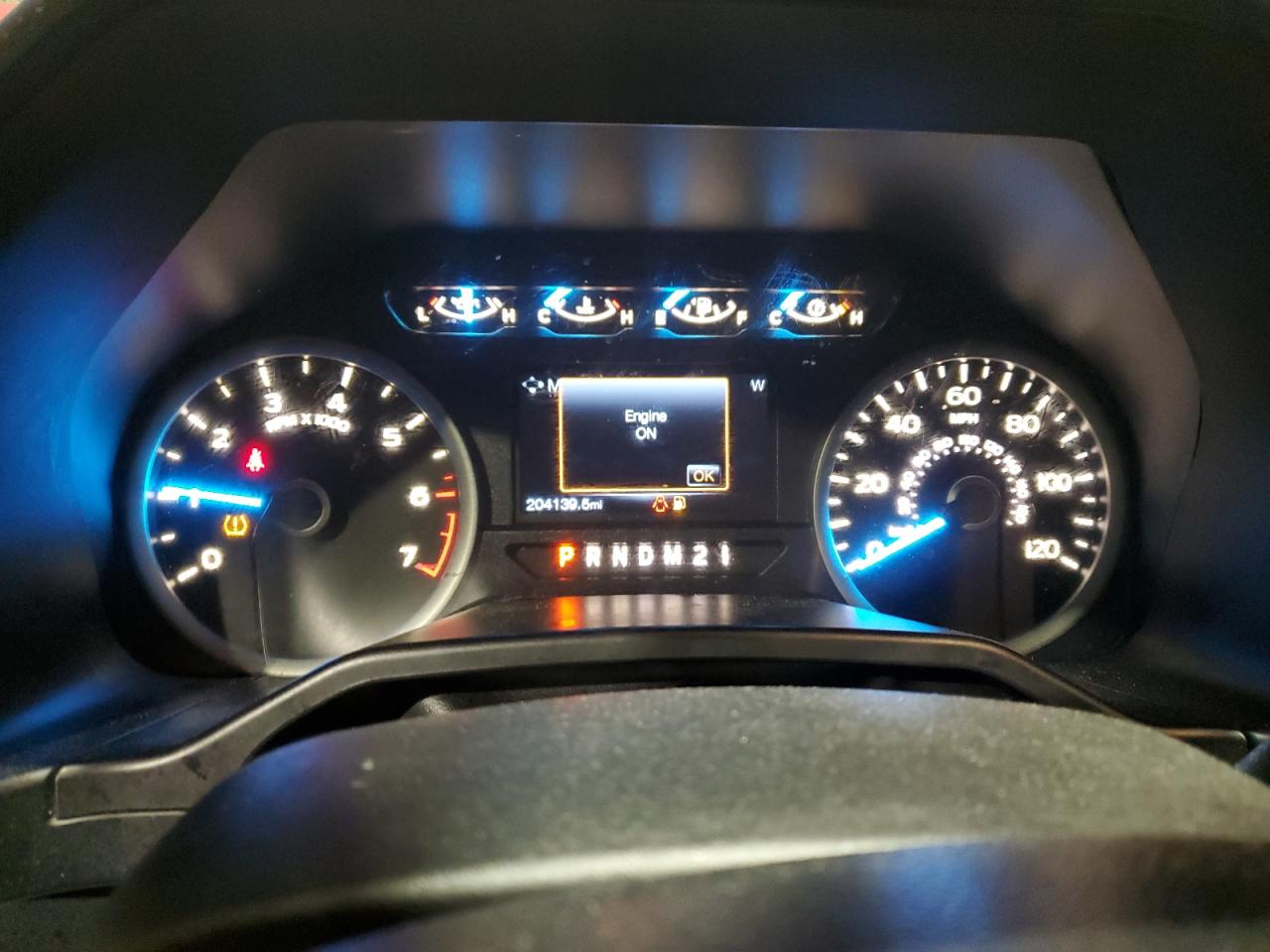 2015 Ford F150 Supercrew Red vin: 1FTEW1EF1FFA22800 Damage: Warning - Tire Pressure, On, Unacceptable