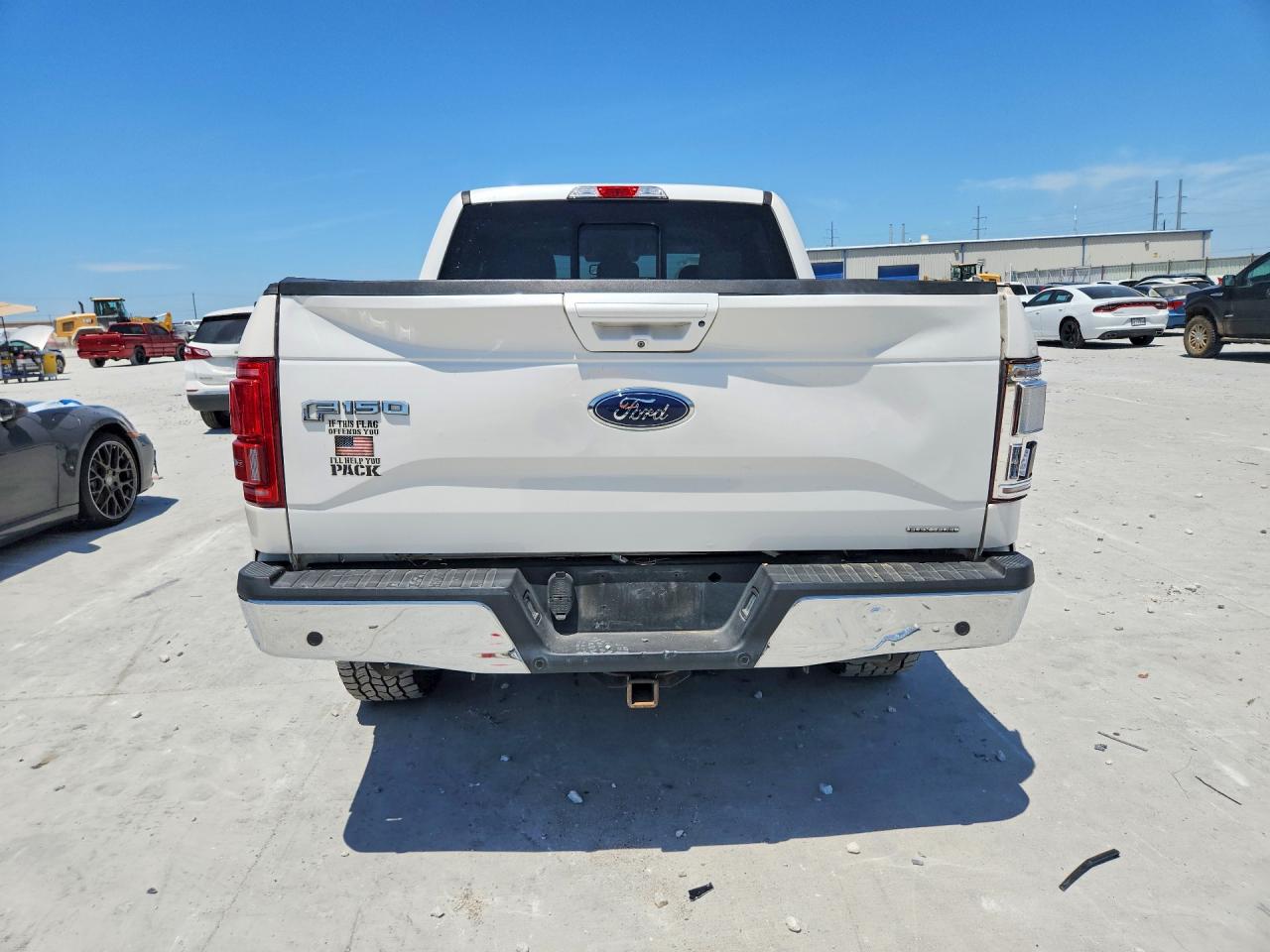 2015 Ford F150 Supercrew White vin: 1FTEW1EF1FFA28998