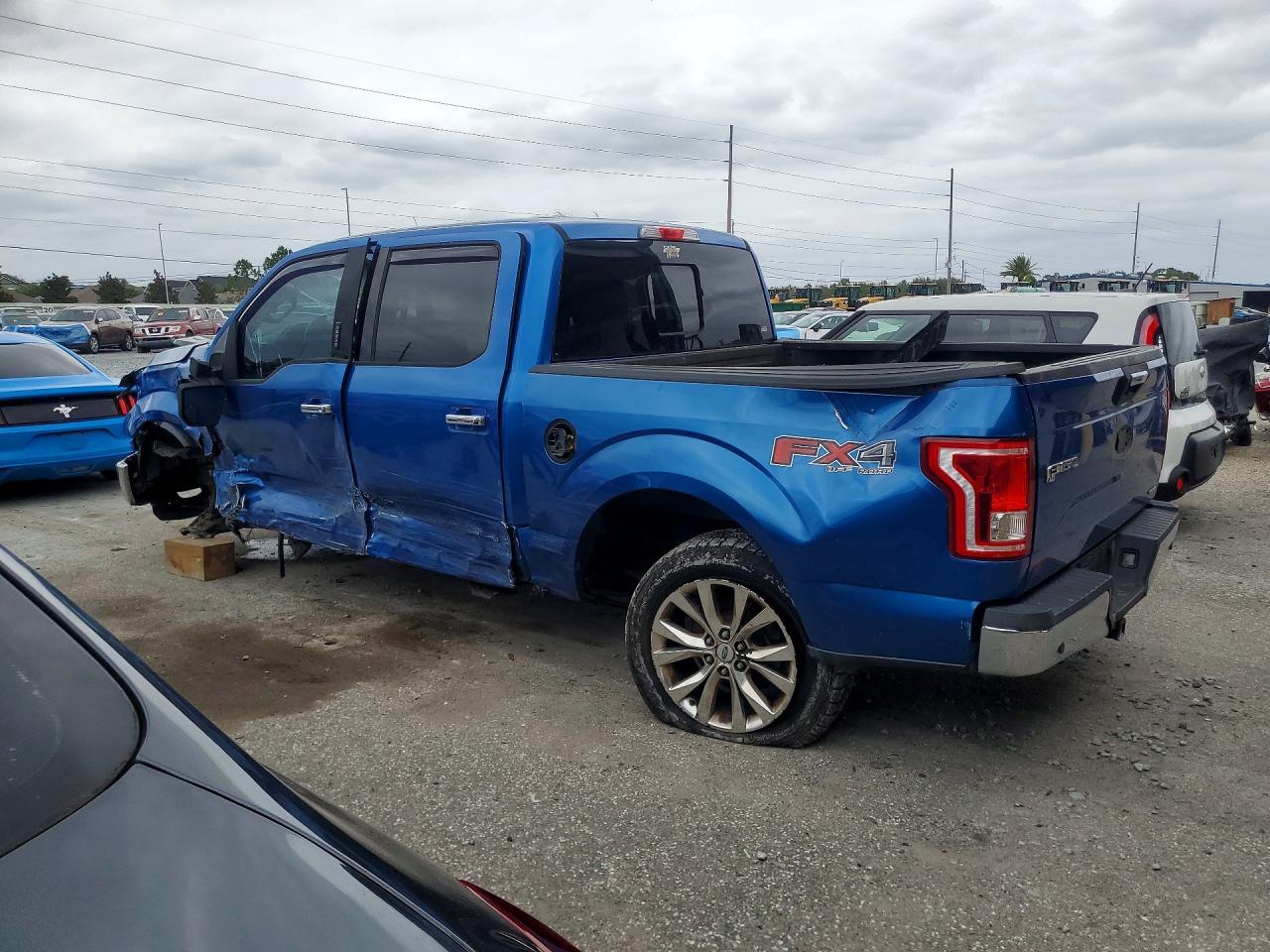 2015 Ford F150 Supercrew Blue vin: 1FTEW1EF1FFA78039