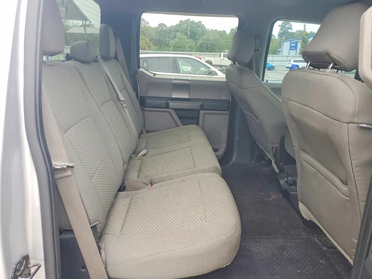 2015 Ford F150 Supercrew Silver vin: 1FTEW1EF1FFC84252