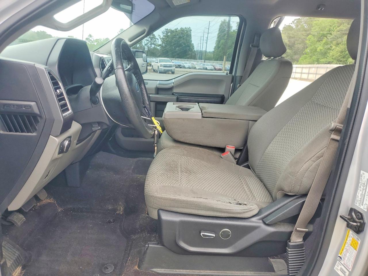 2015 Ford F150 Supercrew Silver vin: 1FTEW1EF1FFC84252