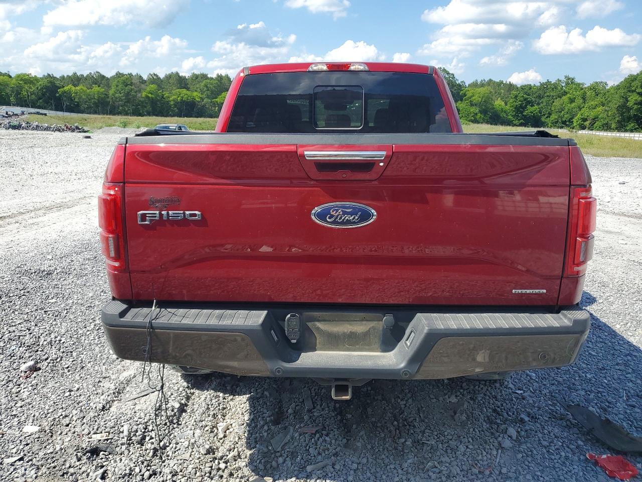 2015 Ford F150 Supercrew Red vin: 1FTEW1EF1FKD46465