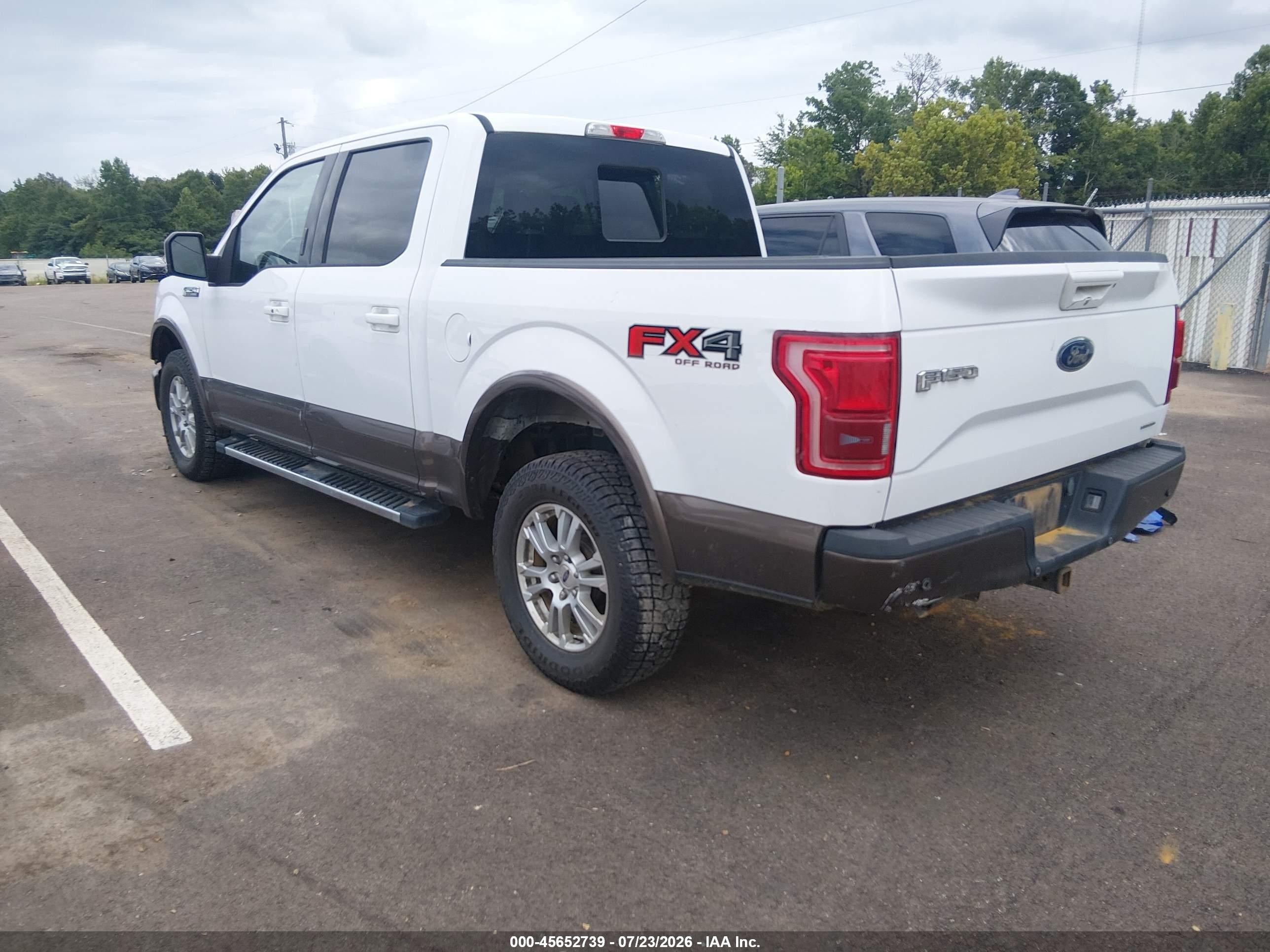 2015 Ford F-150 Lariat White vin: 1FTEW1EF1FKD46708