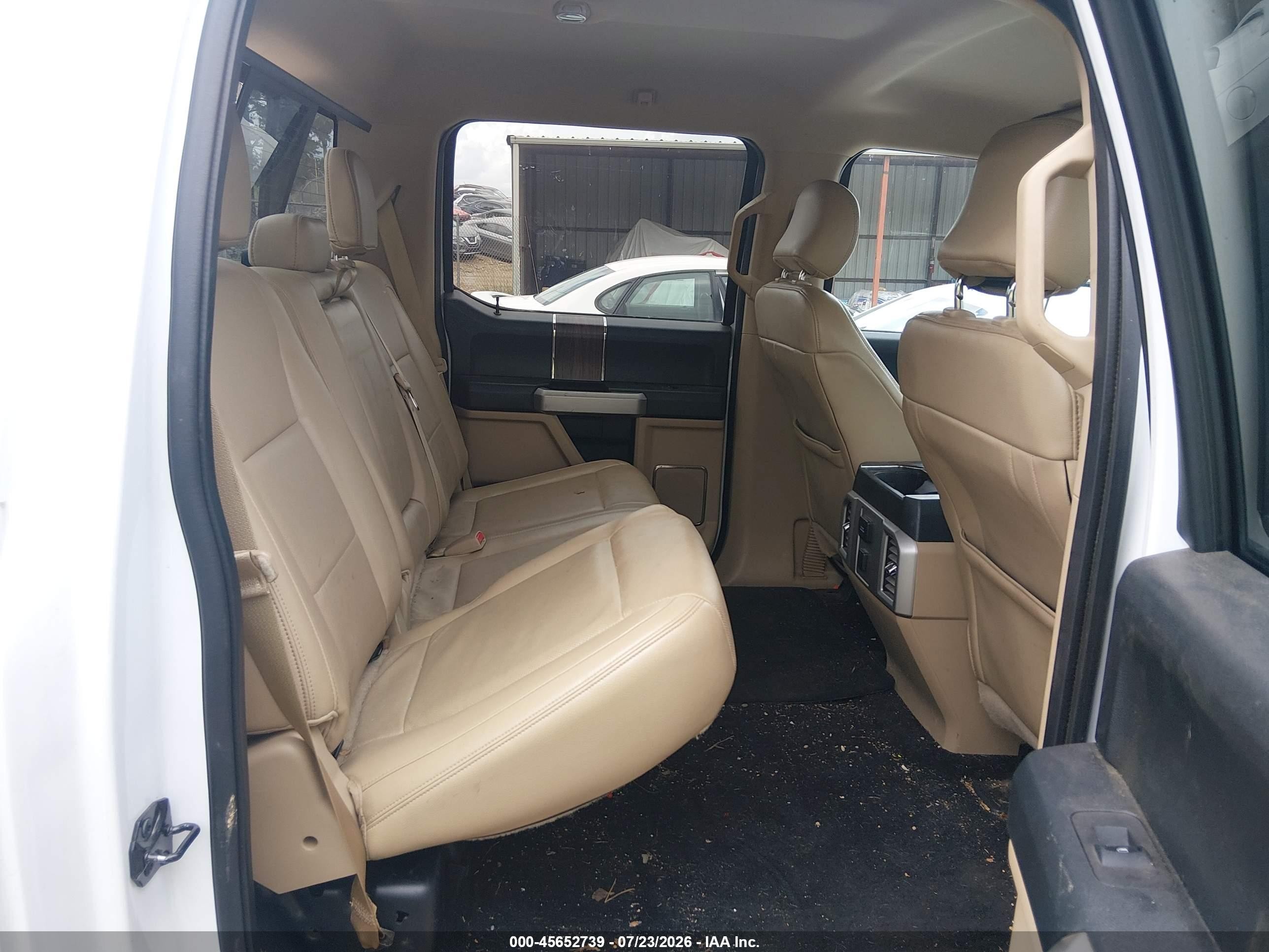 2015 Ford F-150 Lariat White vin: 1FTEW1EF1FKD46708