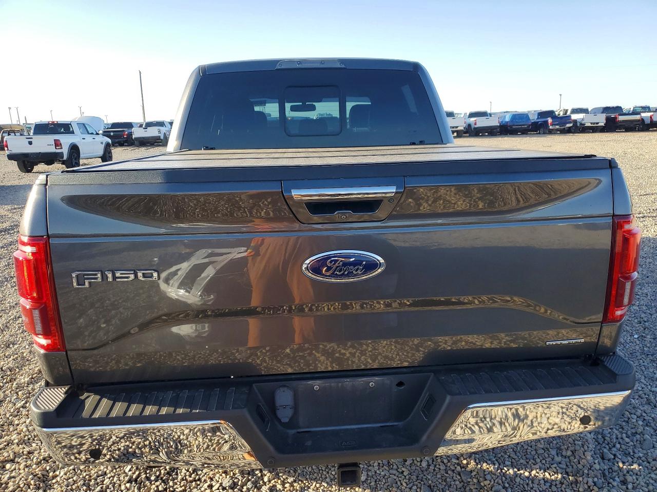 2015 Ford F150 Supercrew Gray vin: 1FTEW1EF1FKE03487
