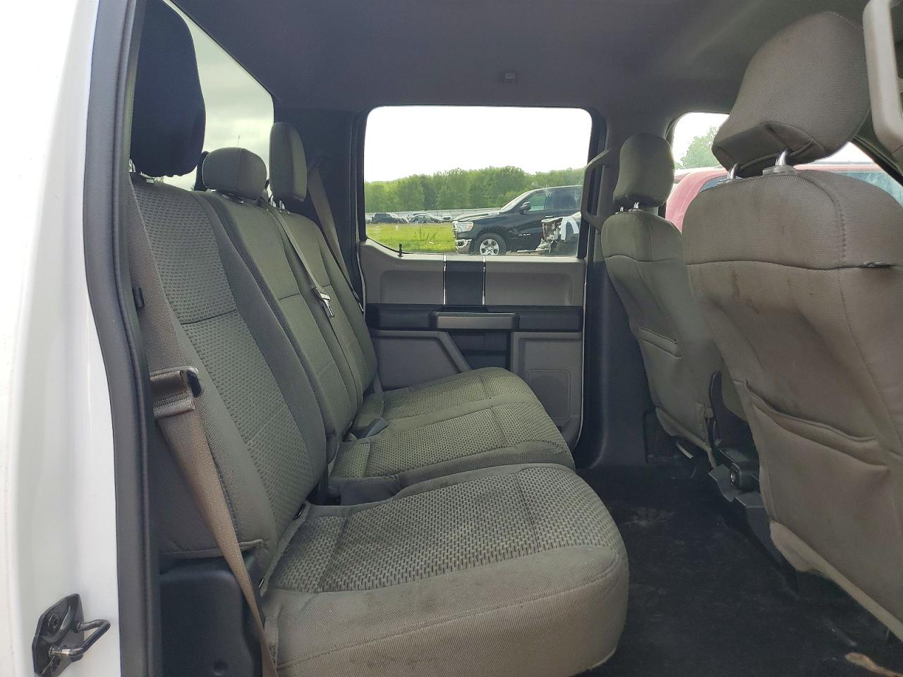 2016 Ford F150 Supercrew White vin: 1FTEW1EF1GFB54845