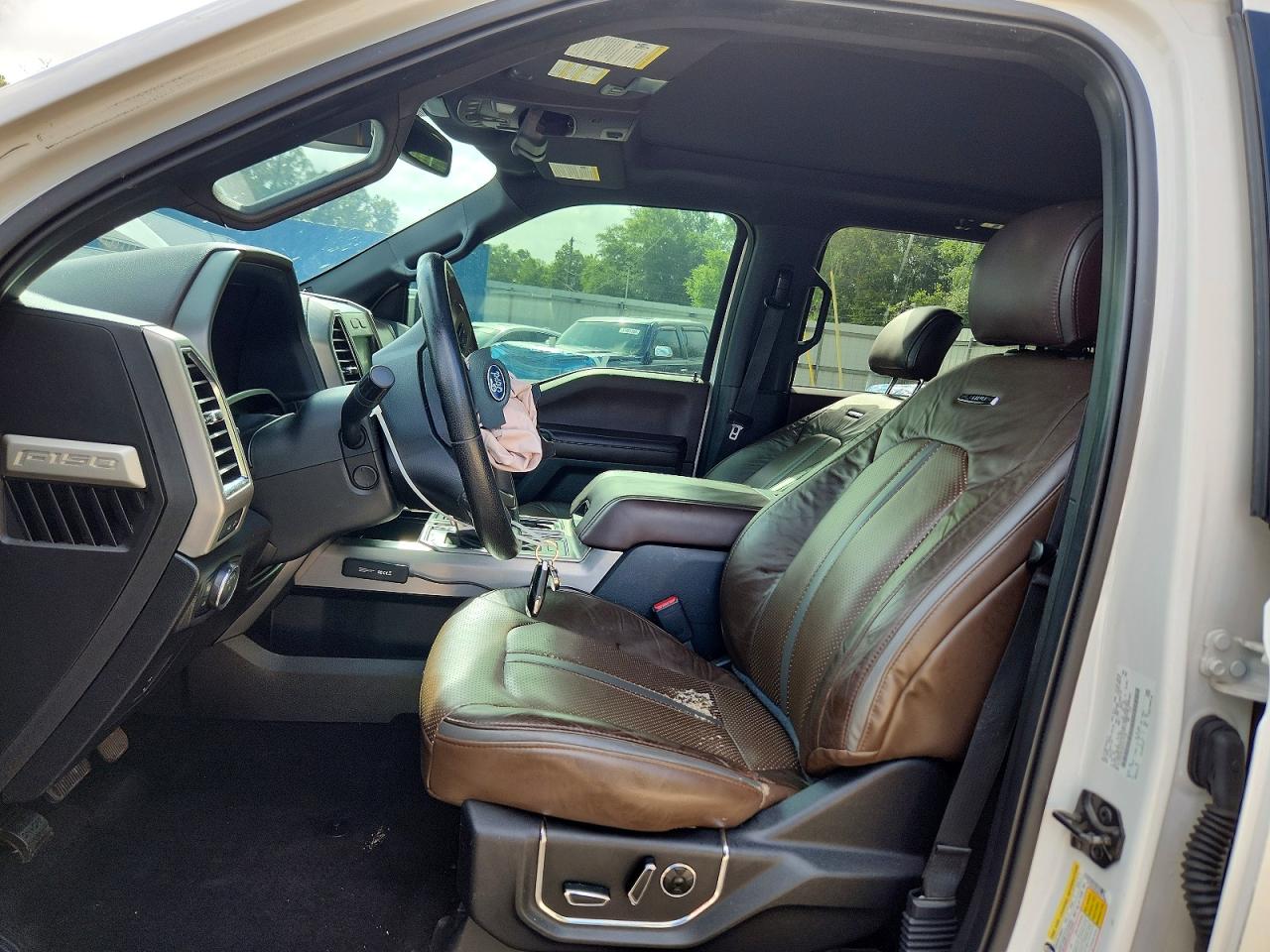 2015 Ford F150 Supercrew White vin: 1FTEW1EF2FFA77725