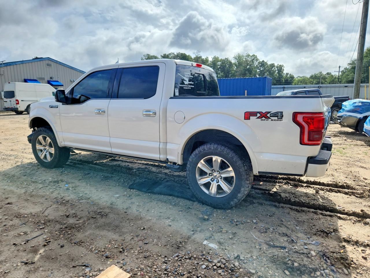 2015 Ford F150 Supercrew White vin: 1FTEW1EF2FFA77725
