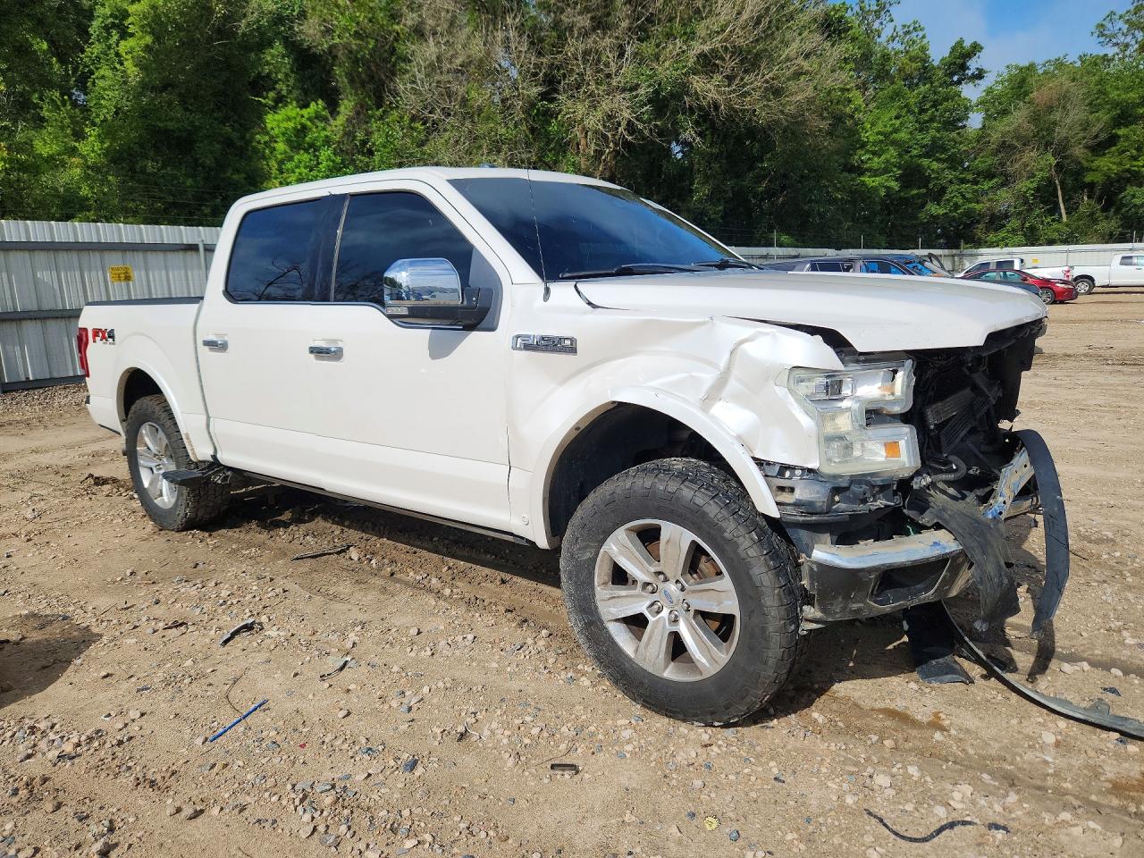 2015 Ford F150 Supercrew White vin: 1FTEW1EF2FFA77725
