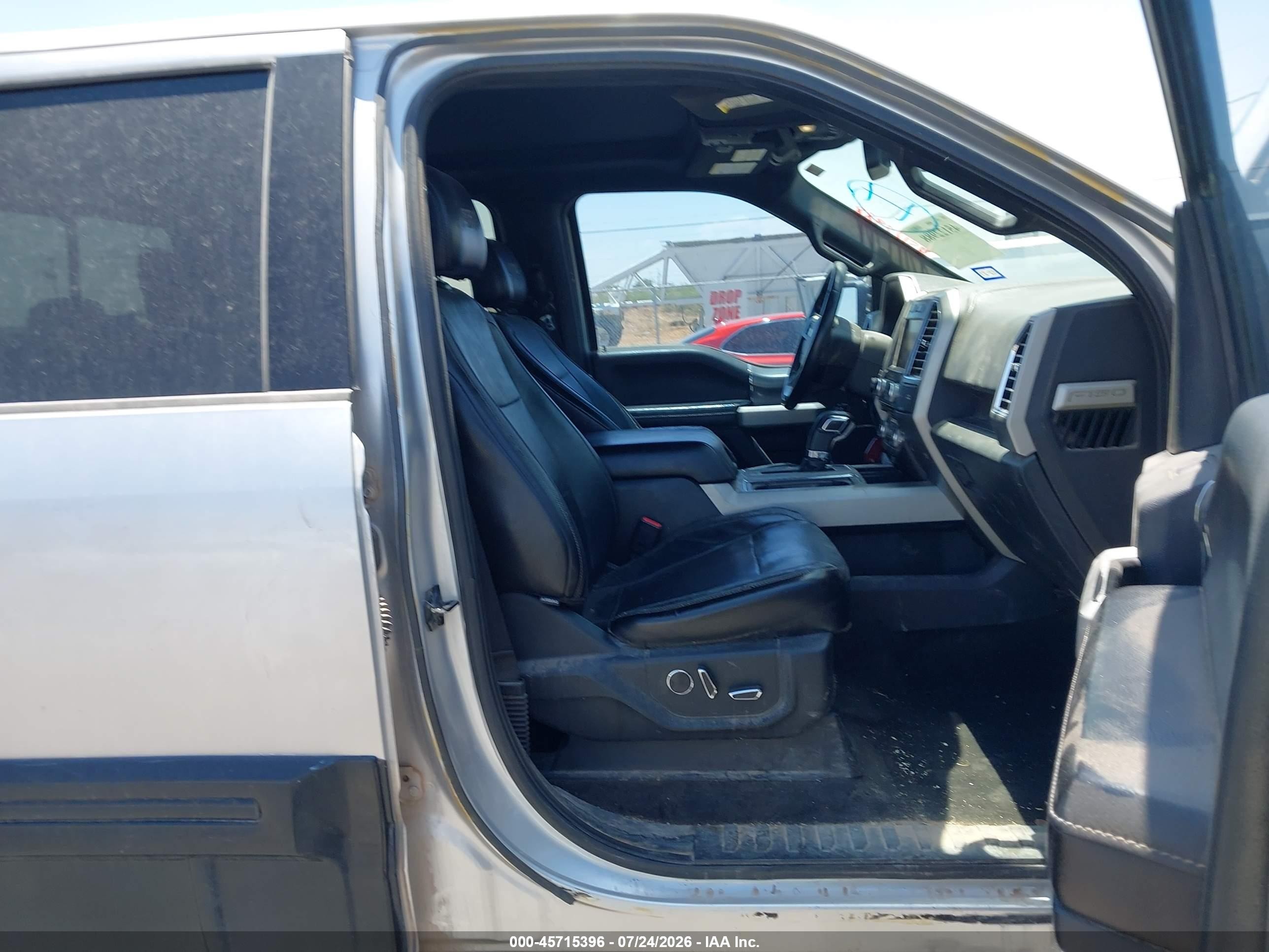 2015 Ford F-150 Lariat Silver vin: 1FTEW1EF2FFB42072