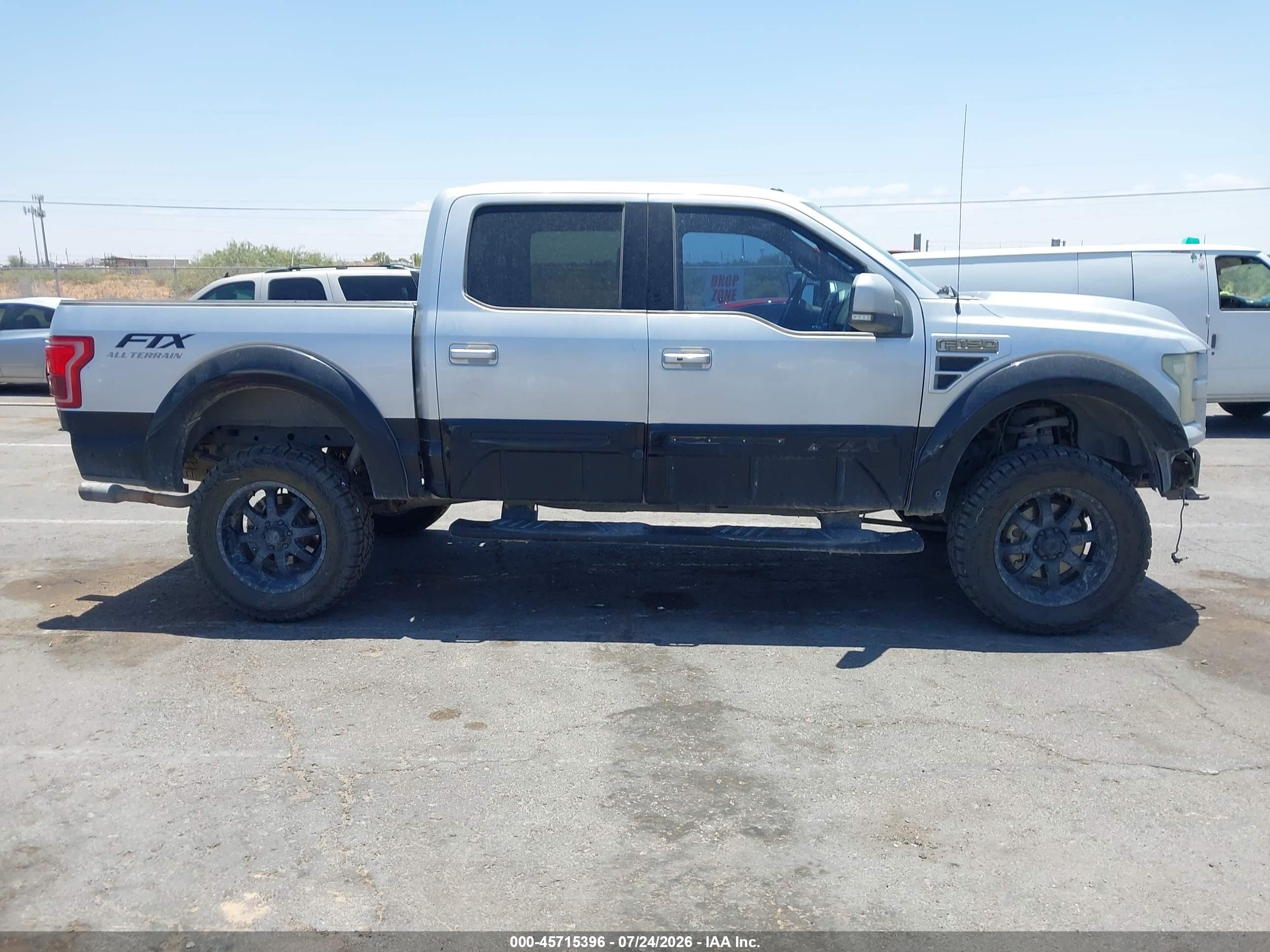 2015 Ford F-150 Lariat Silver vin: 1FTEW1EF2FFB42072