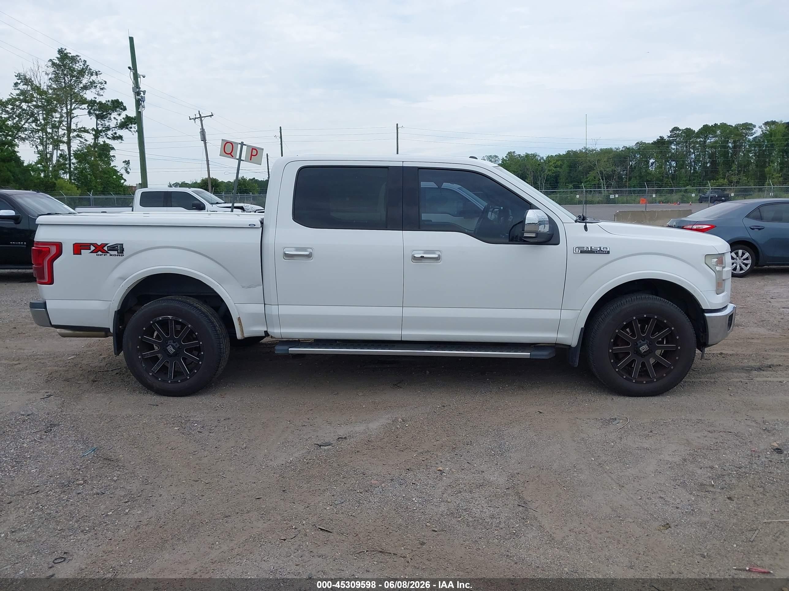 2015 Ford F-150 Lariat Белый vin: 1FTEW1EF2FFC03954