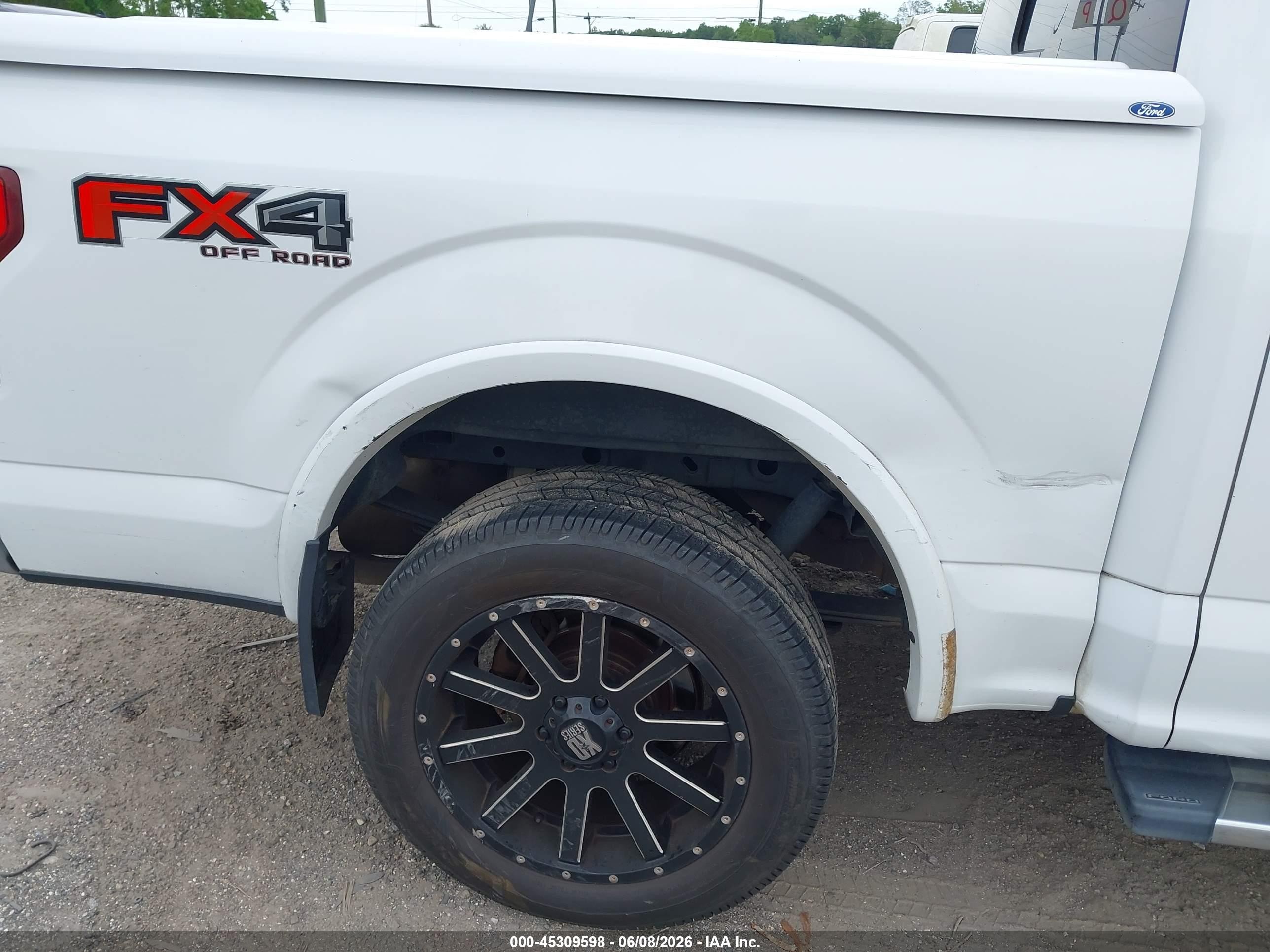 2015 Ford F-150 Lariat Белый vin: 1FTEW1EF2FFC03954