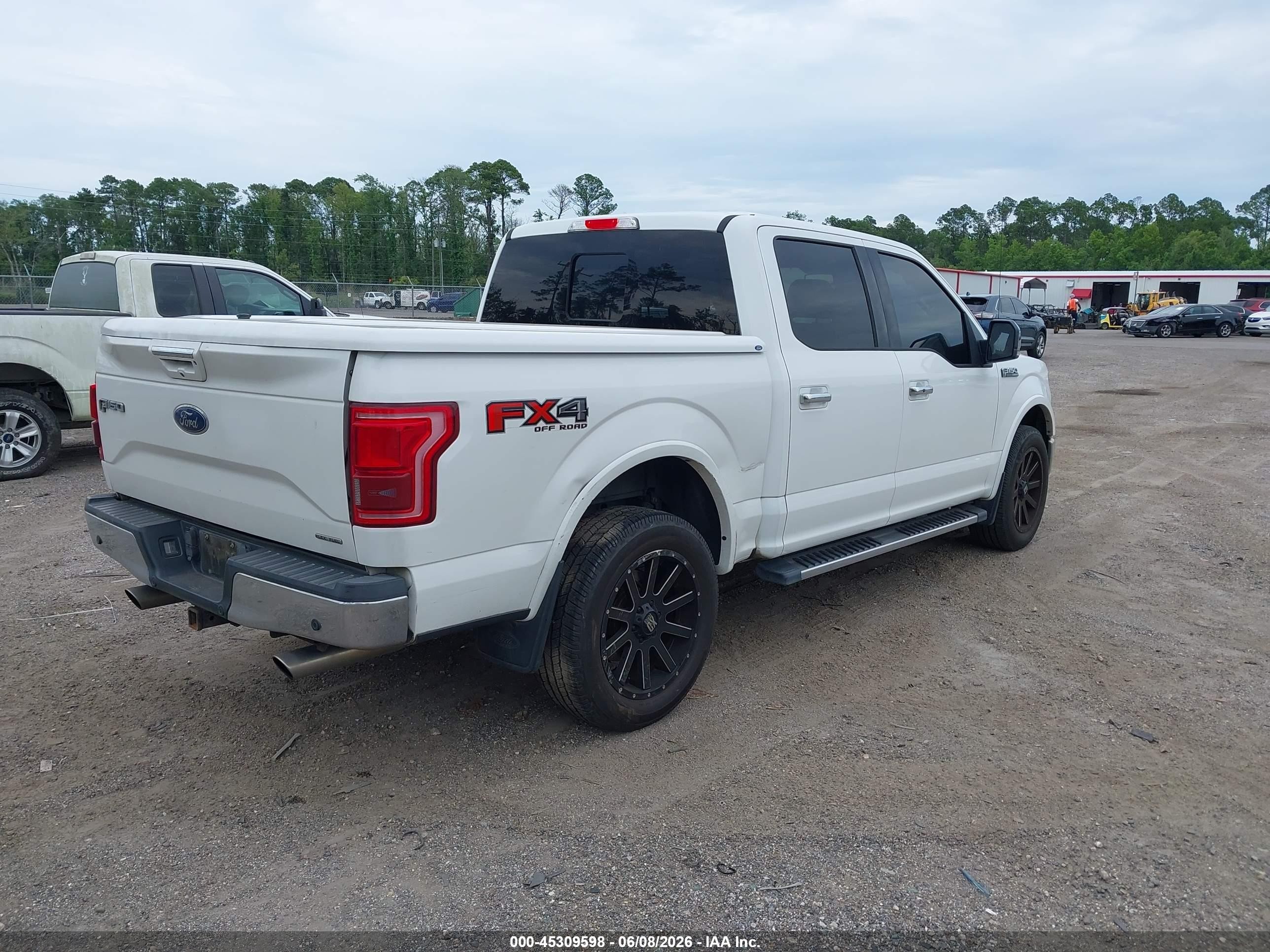 2015 Ford F-150 Lariat Белый vin: 1FTEW1EF2FFC03954