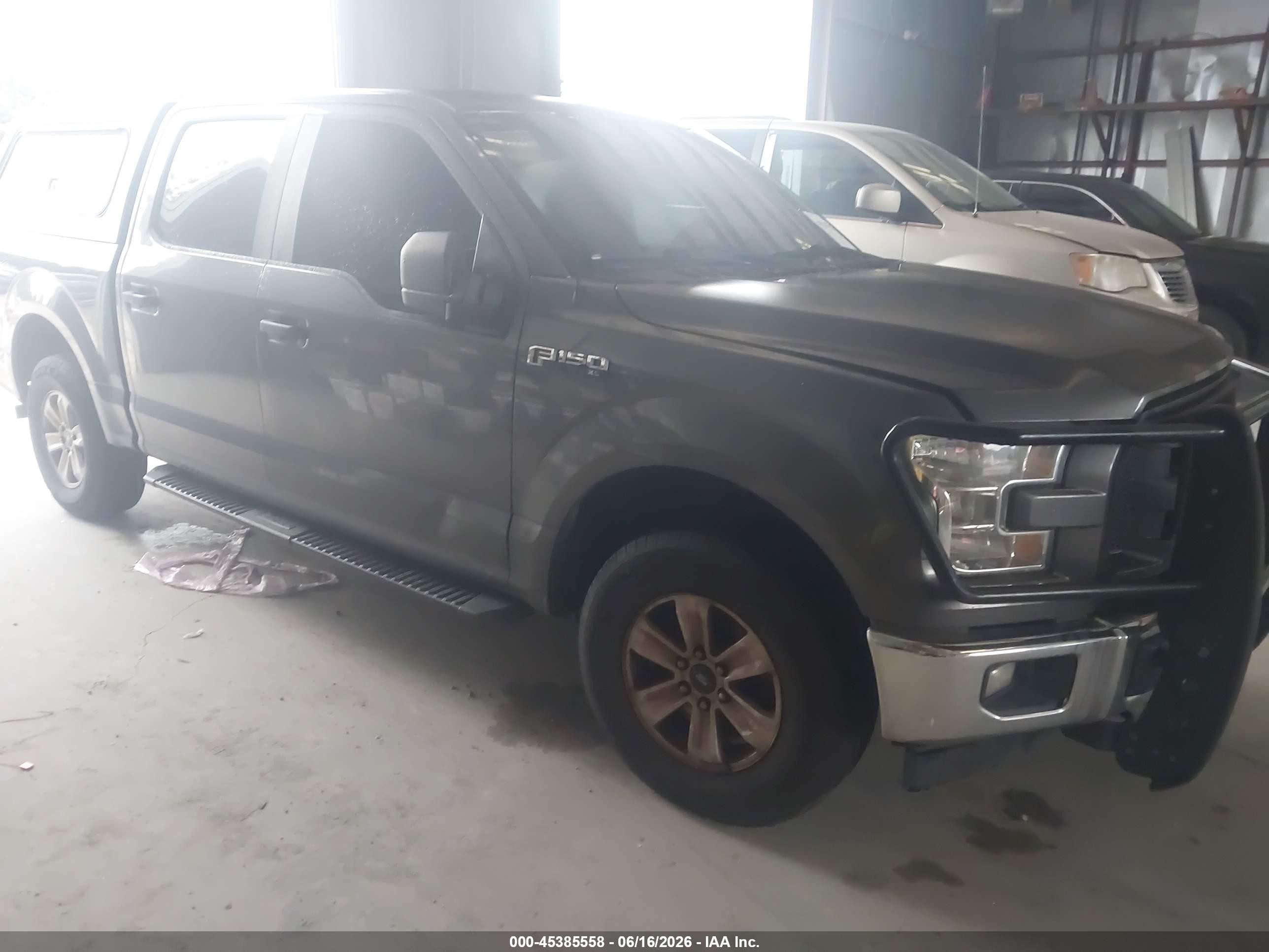 2017 Ford F-150 Xl Gray vin: 1FTEW1EF2HFC21549
