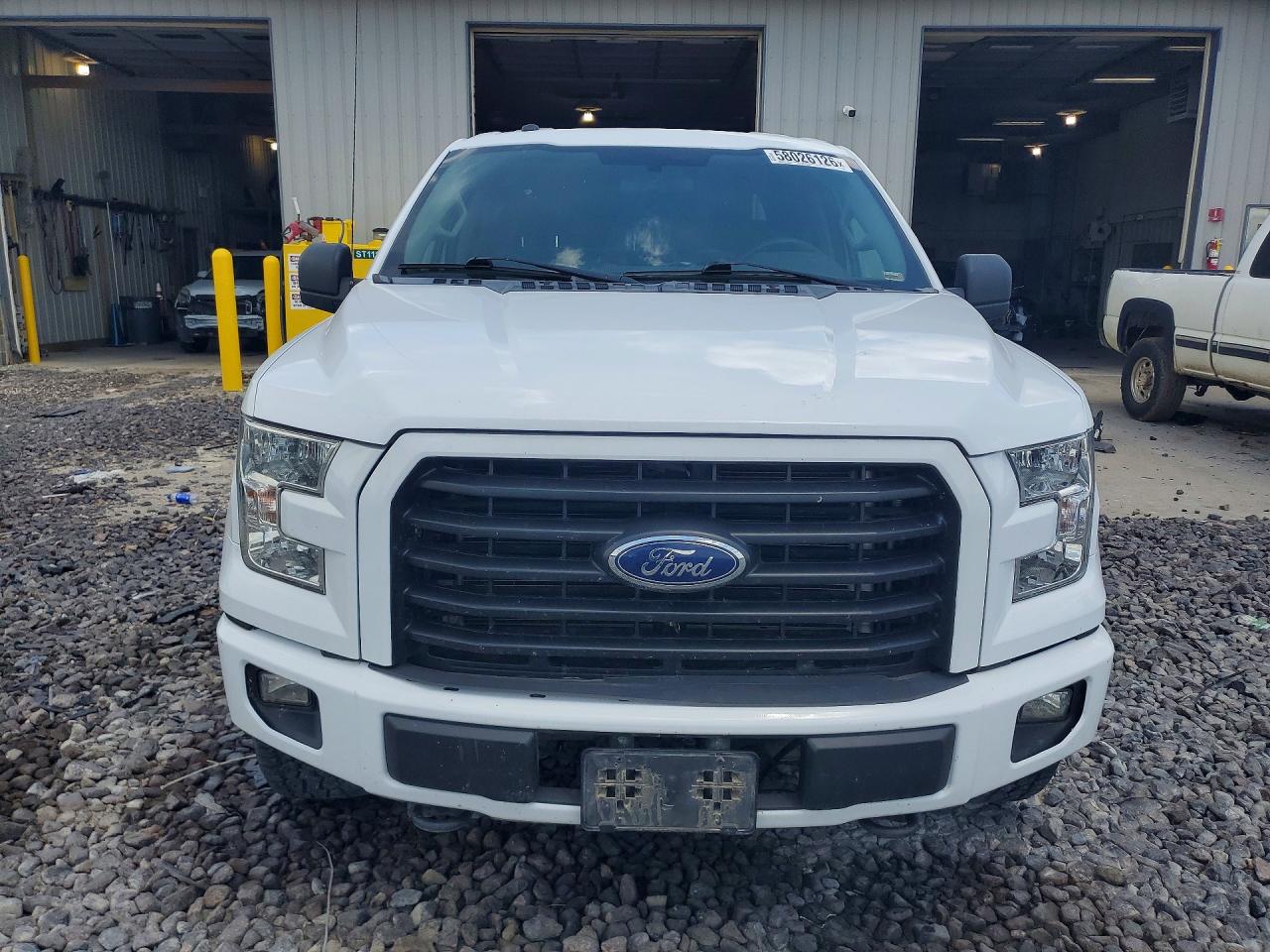 2017 Ford F150 White vin: 1FTEW1EF2HKC06265