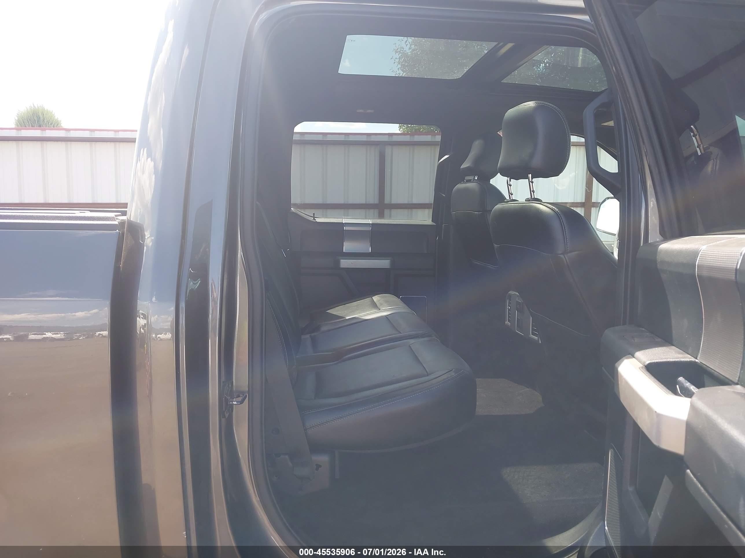 2015 Ford F-150 Lariat Серый vin: 1FTEW1EF3FFA07280