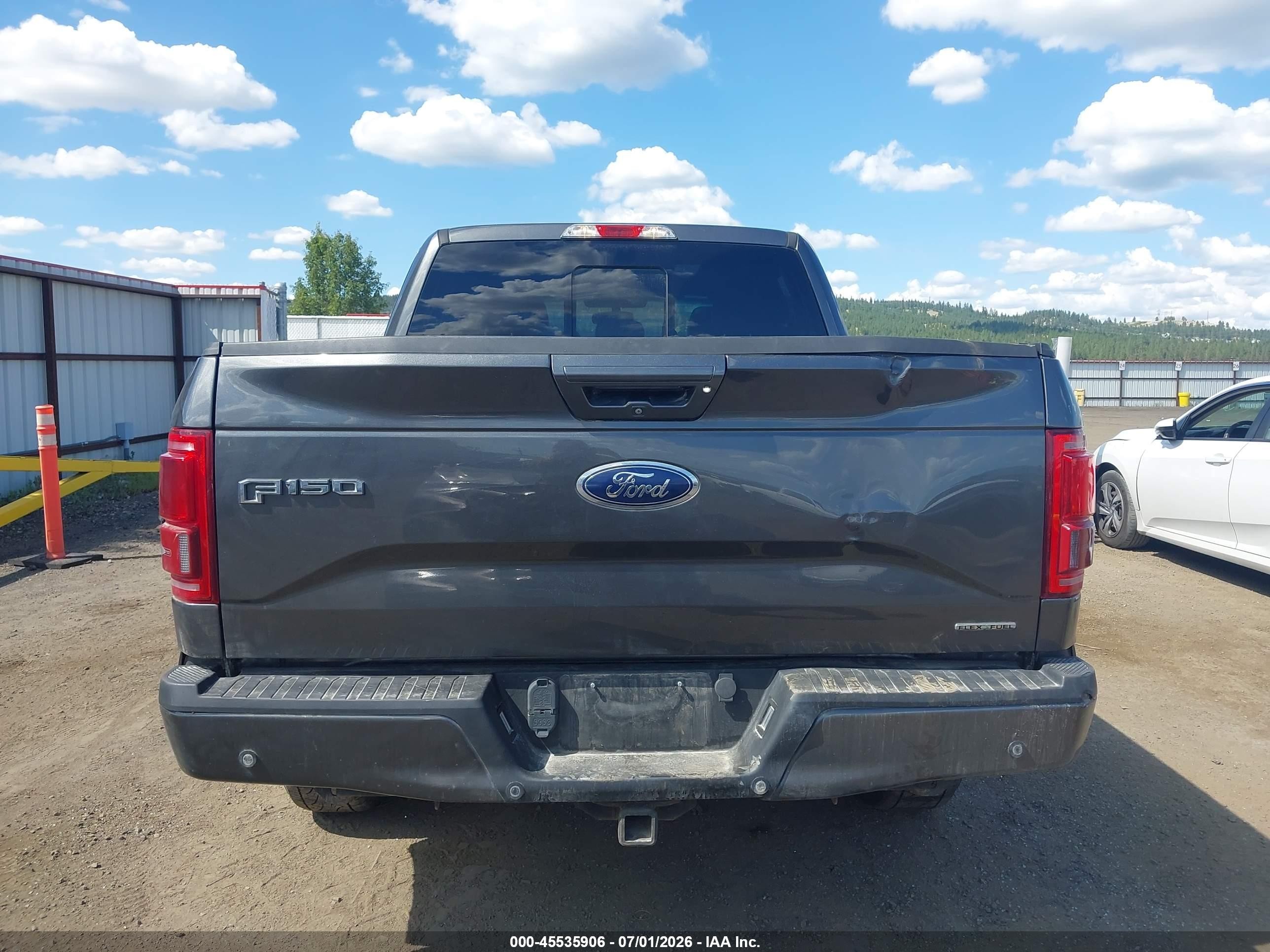 2015 Ford F-150 Lariat Серый vin: 1FTEW1EF3FFA07280