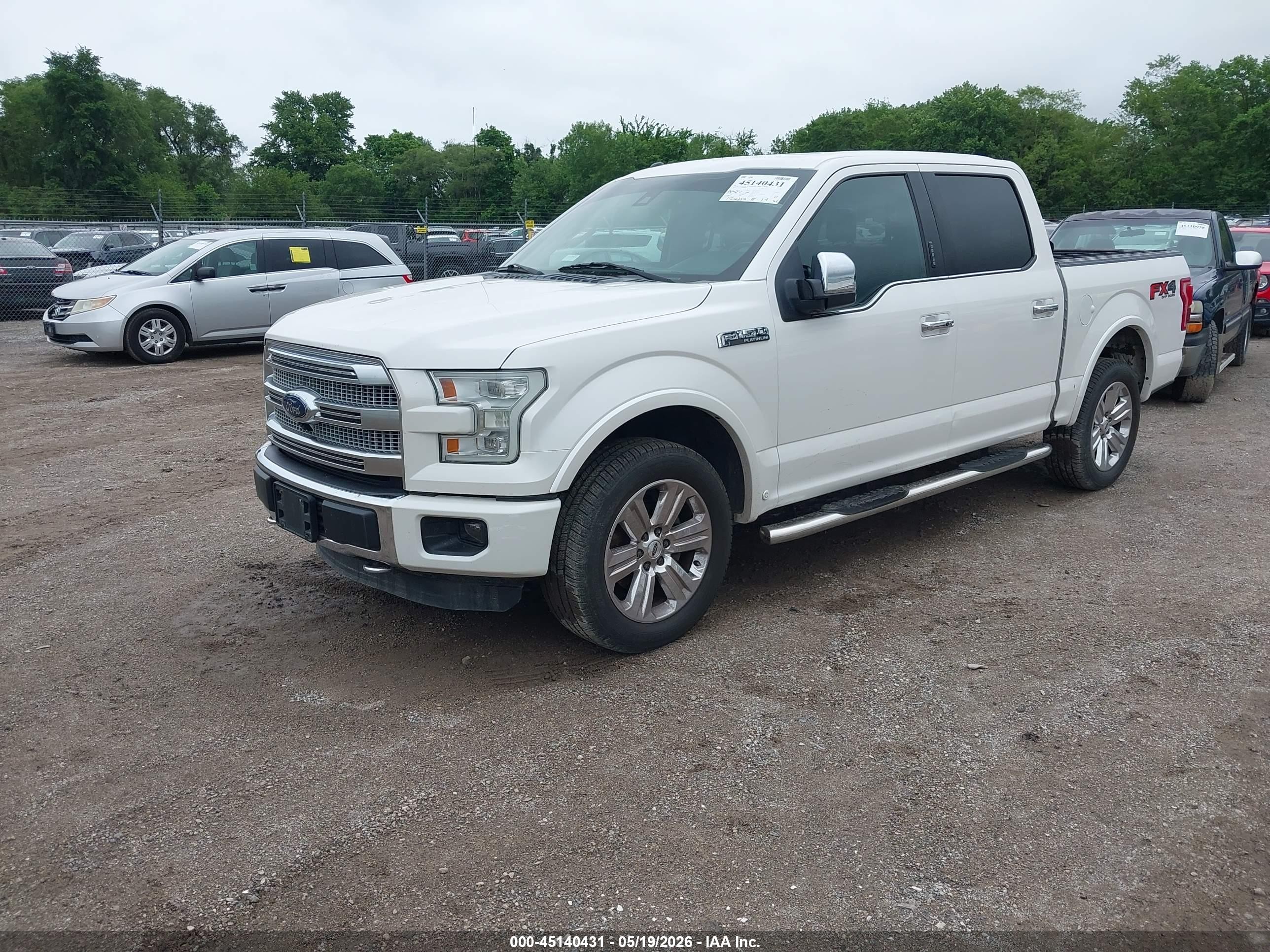 2015 Ford F-150 Platinum Белый vin: 1FTEW1EF3FFB33526