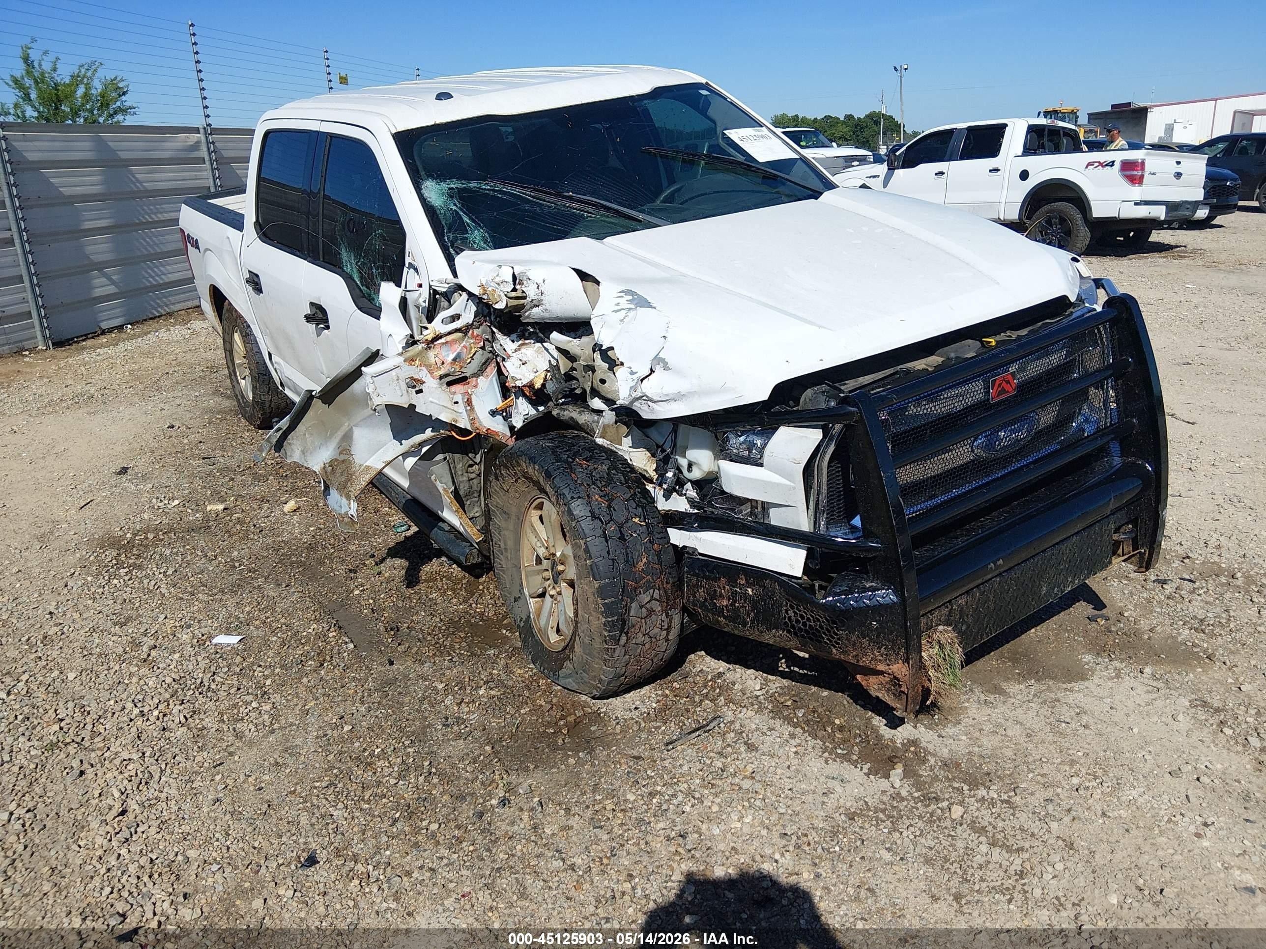 2015 Ford F-150 Xlt White vin: 1FTEW1EF3FFB74576