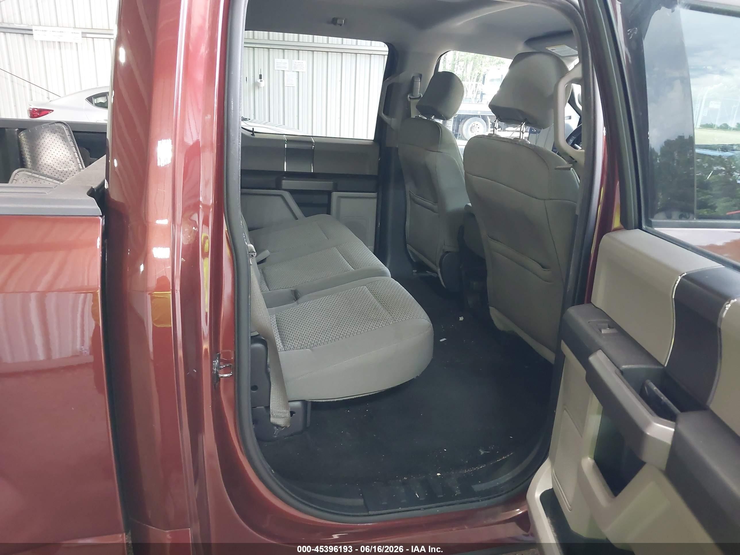 2015 Ford F-150 Xlt Burgundy vin: 1FTEW1EF3FKD52459