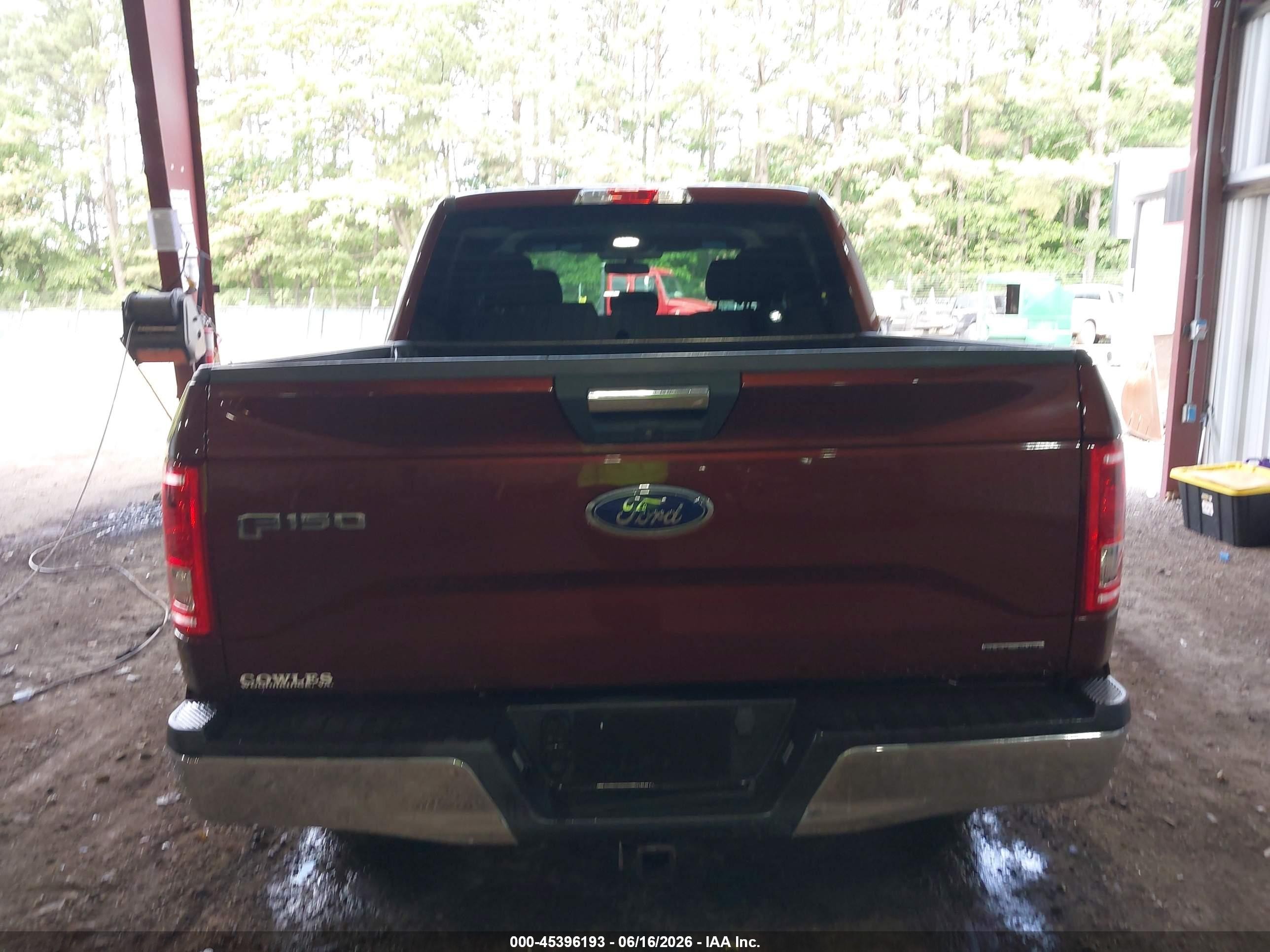 2015 Ford F-150 Xlt Burgundy vin: 1FTEW1EF3FKD52459
