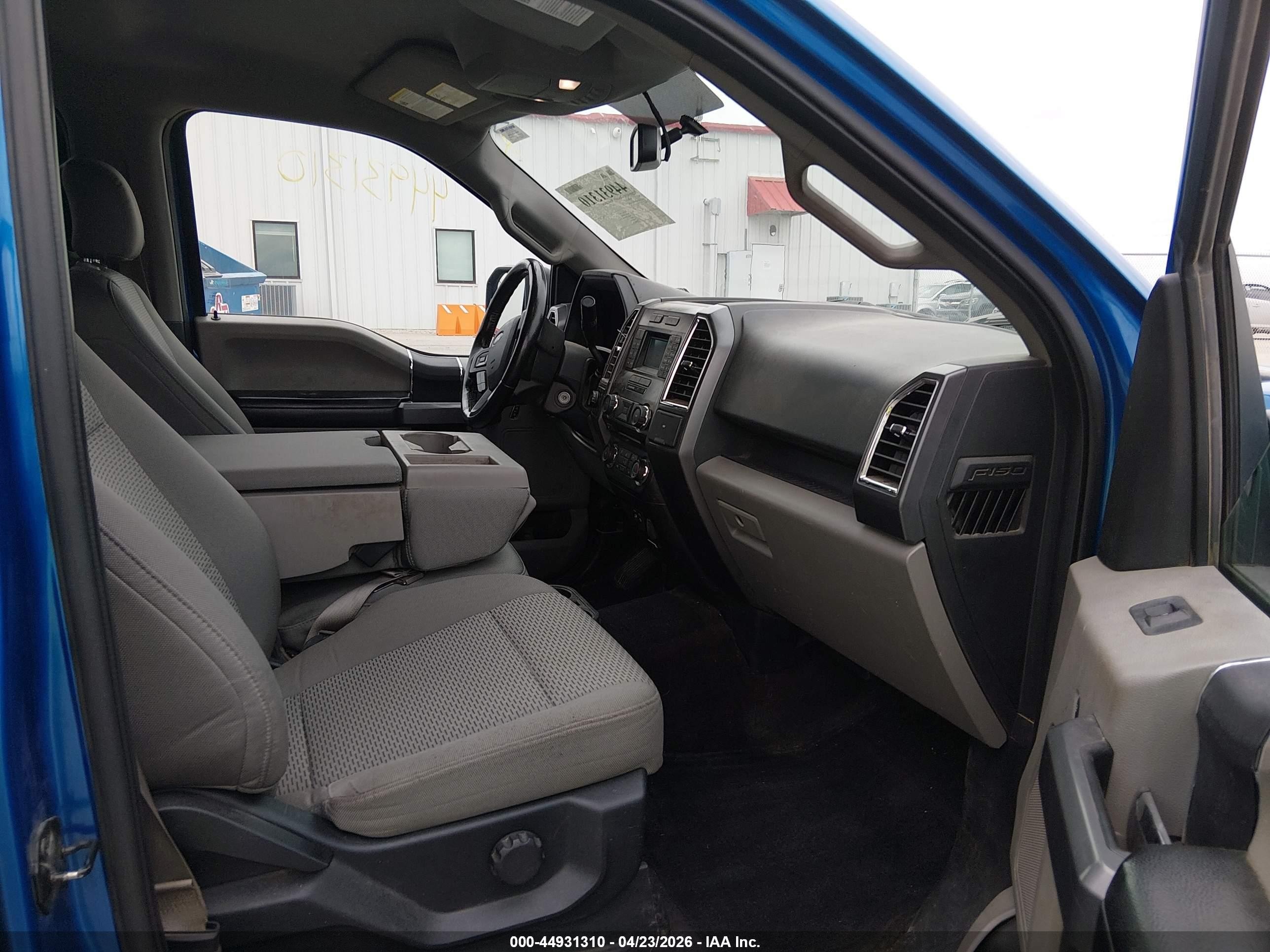2015 Ford F-150 Xlt Blue vin: 1FTEW1EF3FKE40153