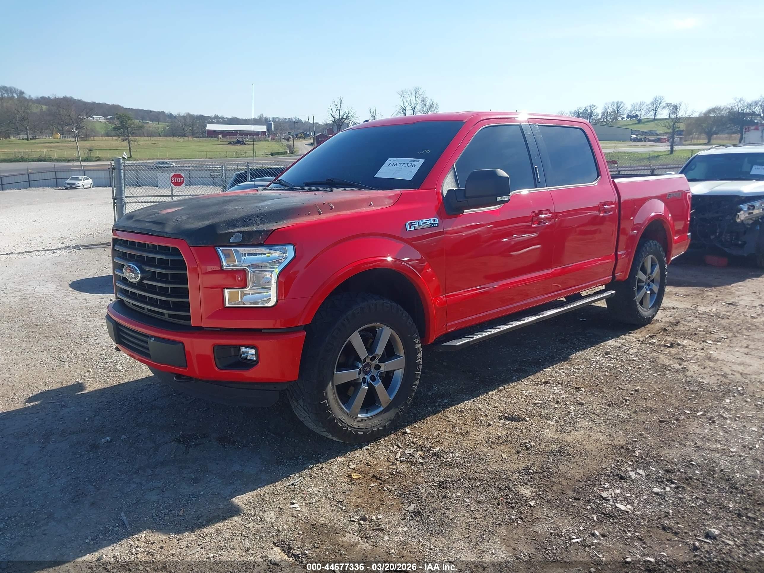 2015 Ford F-150 Xlt Red vin: 1FTEW1EF4FFA01990
