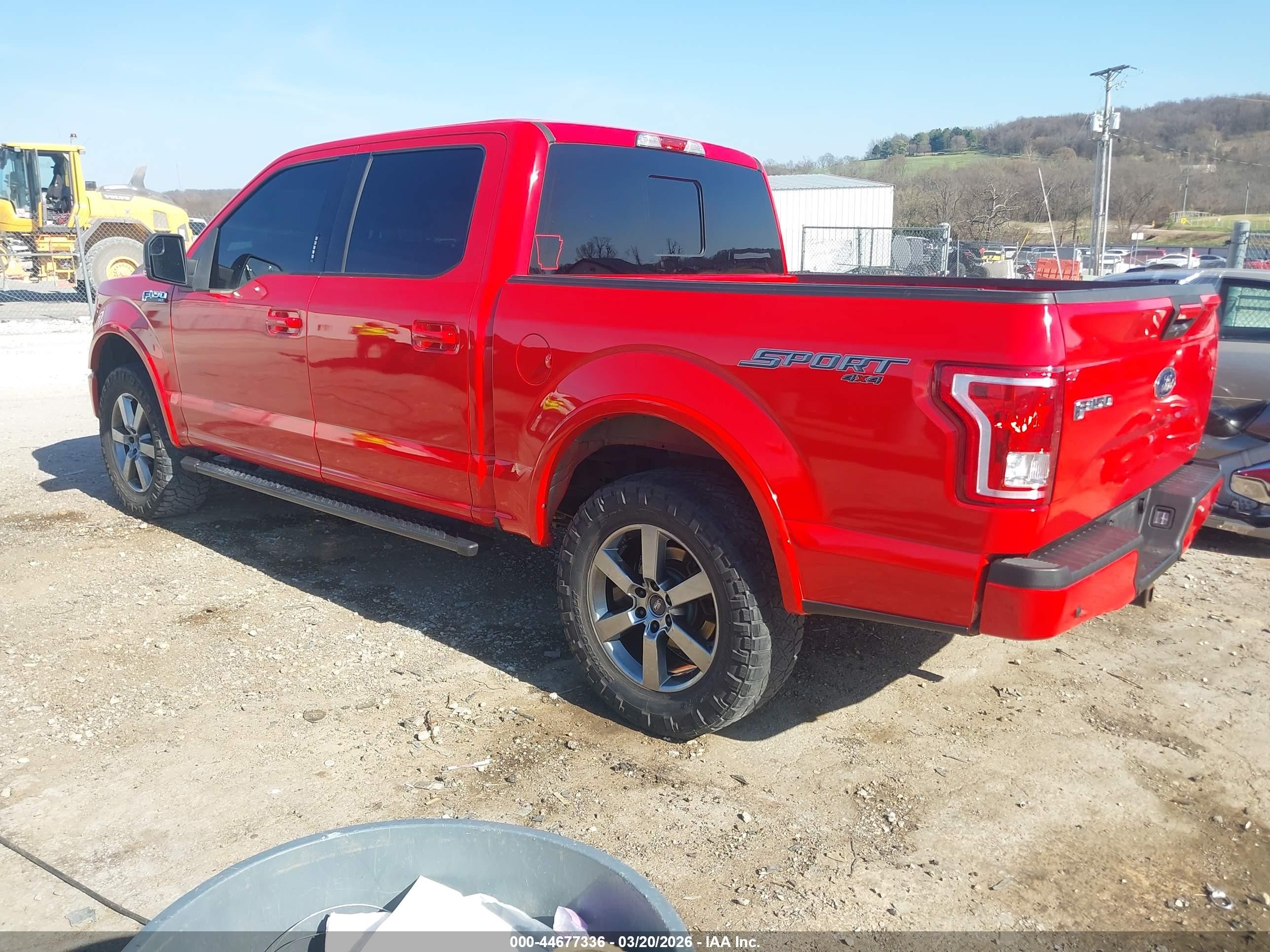2015 Ford F-150 Xlt Red vin: 1FTEW1EF4FFA01990