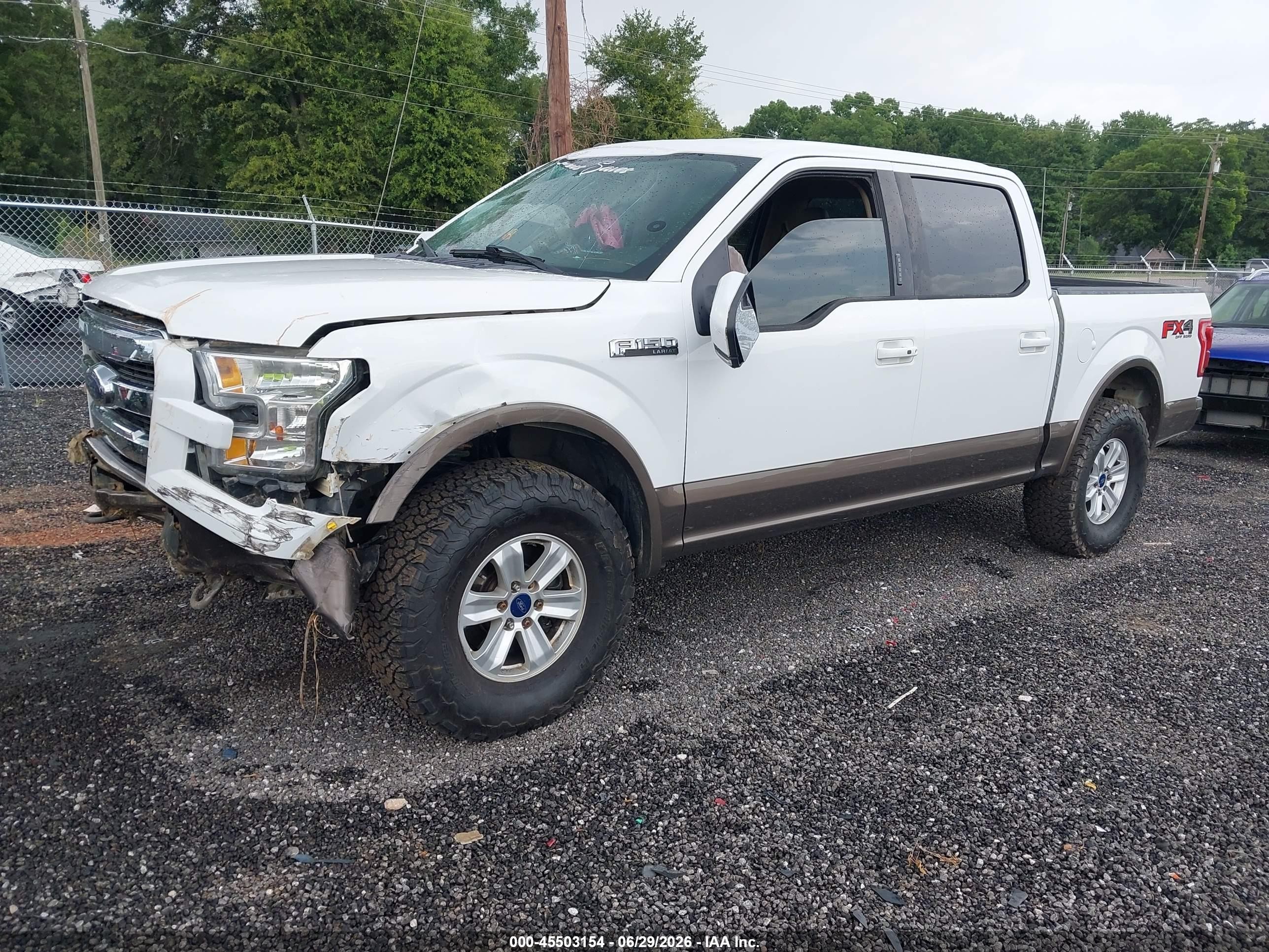 2015 Ford F-150 Lariat White vin: 1FTEW1EF4FFA26050