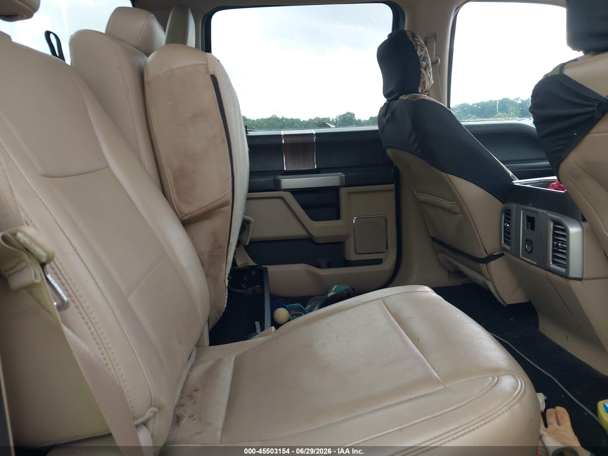 2015 Ford F-150 Lariat White vin: 1FTEW1EF4FFA26050