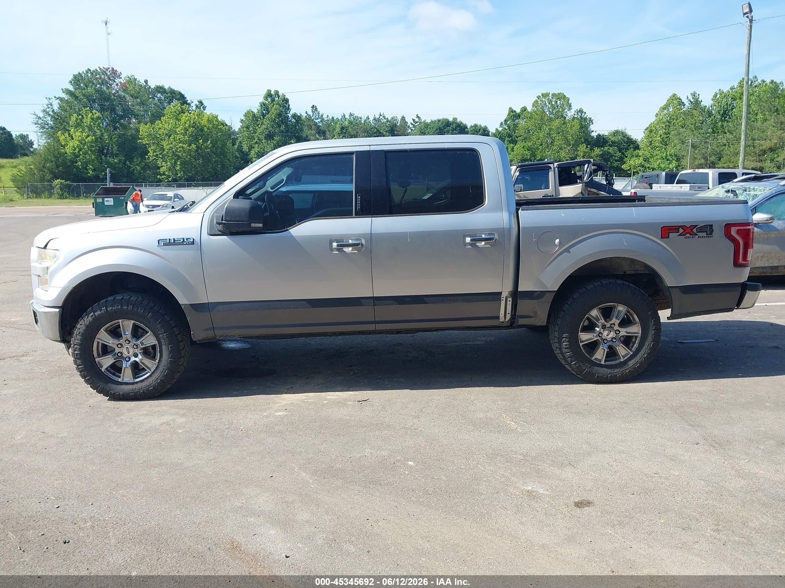 2015 Ford F-150 Xlt Silver vin: 1FTEW1EF4FFA96373