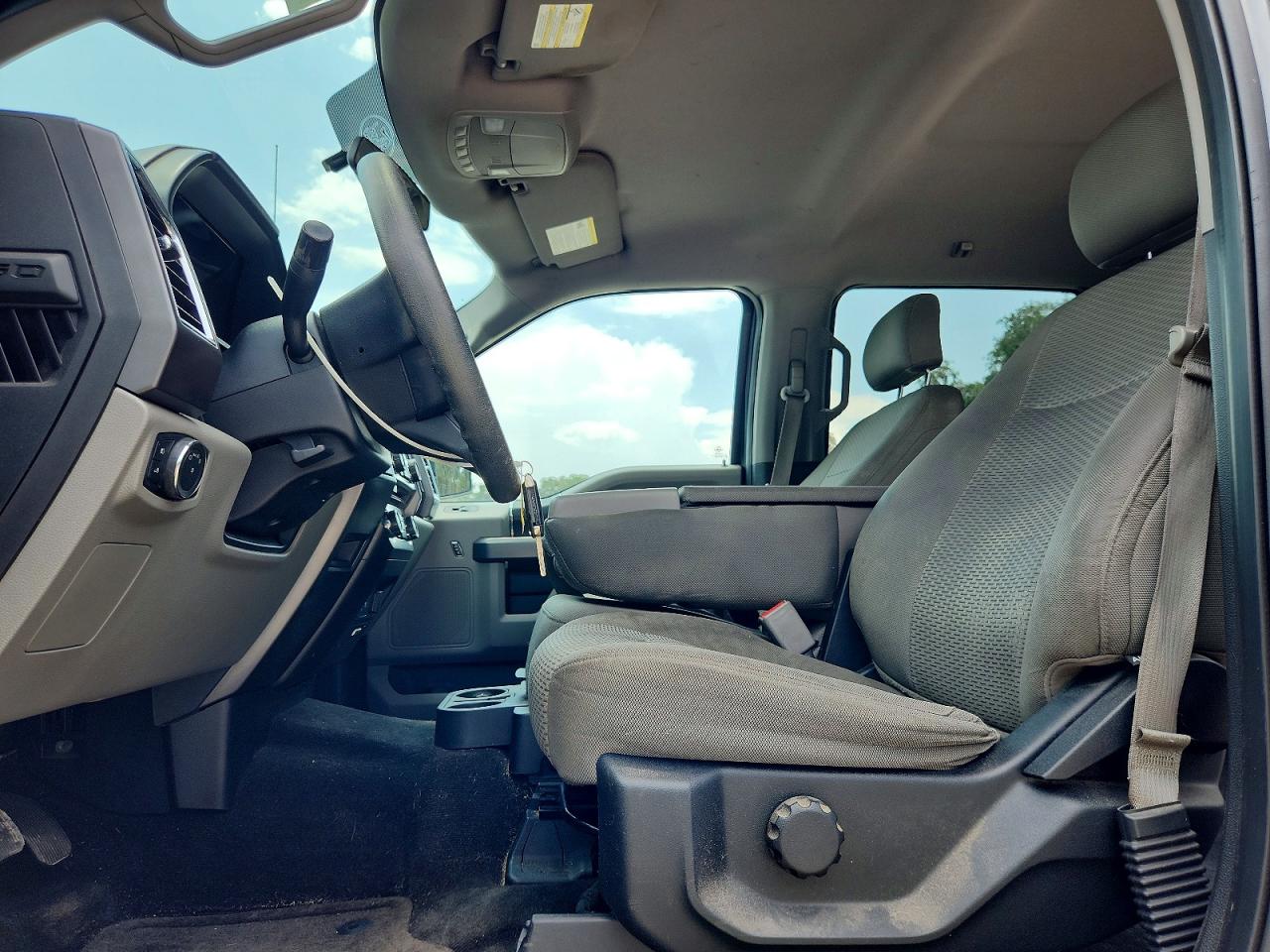 2015 Ford F150 Supercrew Gray vin: 1FTEW1EF4FFB98417