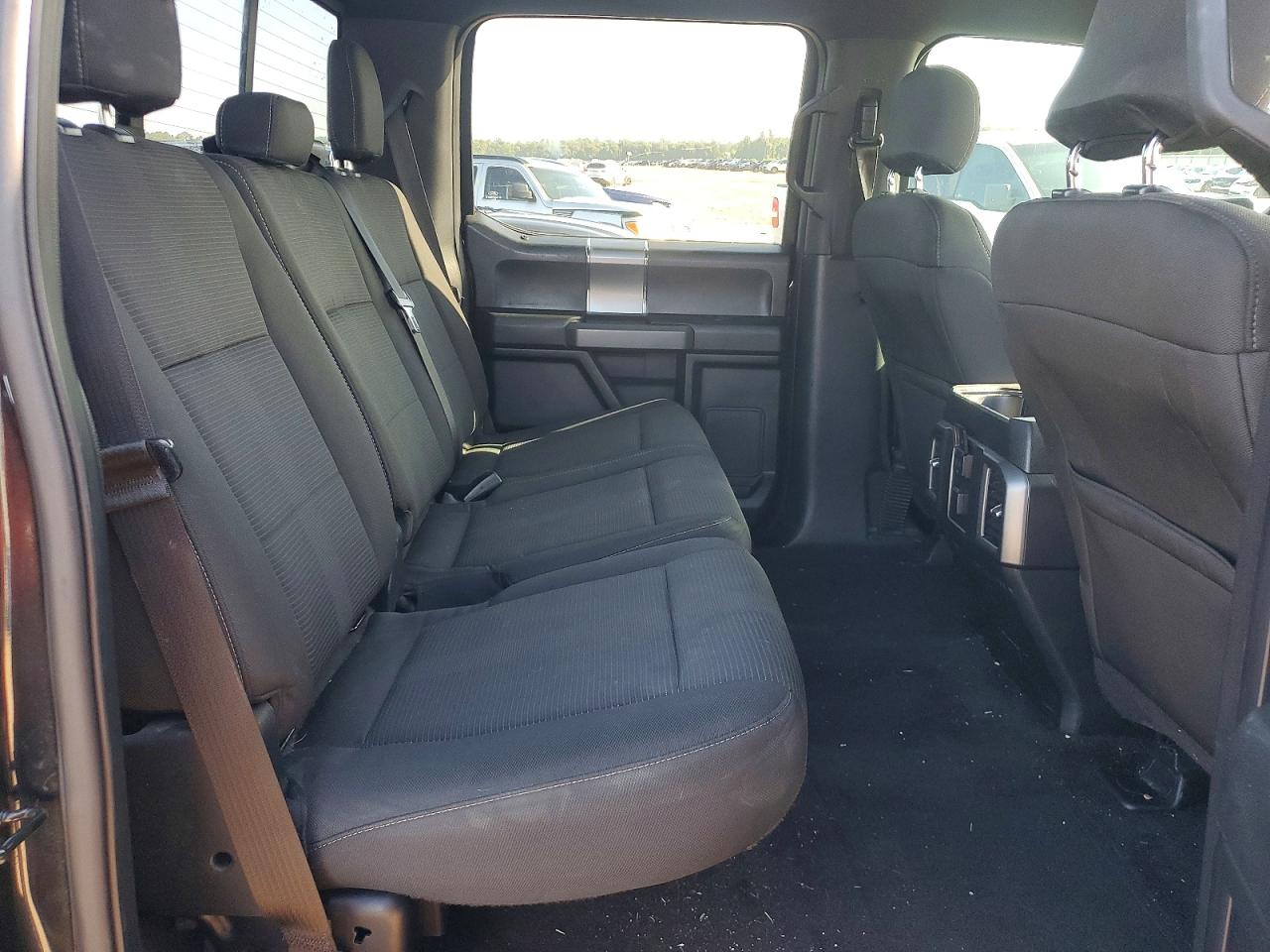 2015 Ford F150 Supercrew Black vin: 1FTEW1EF4FKD65902
